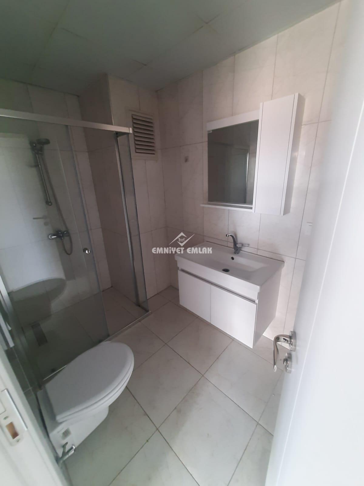 BAĞLIK MAHALLESİ ORHANOĞUZ OKULU BÖLGESİNDE 2+1 DENİZ MANZARALI KİRALIK DAİRE