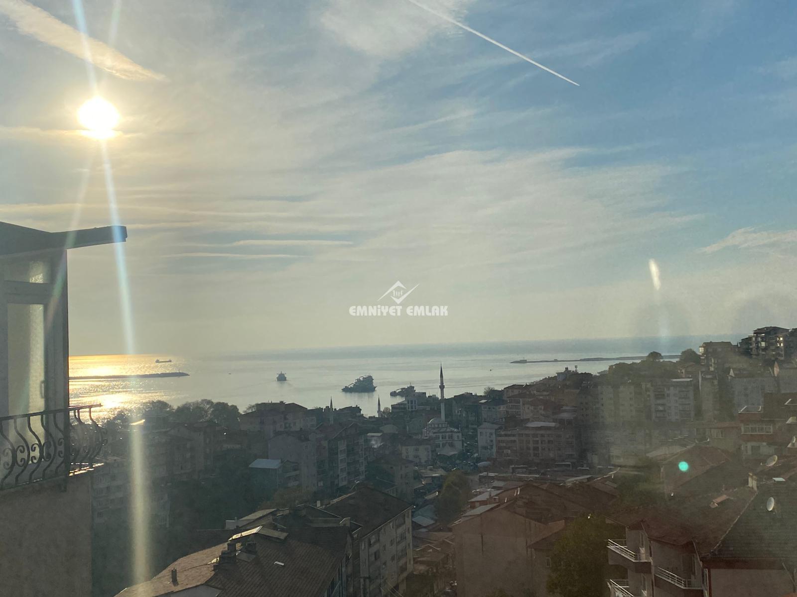 KDZ EREĞLİ BAĞLIK MAH.ÇARŞI MERKEZDE 3+1 DENİZ MANZARALI SATILIK DAİRE