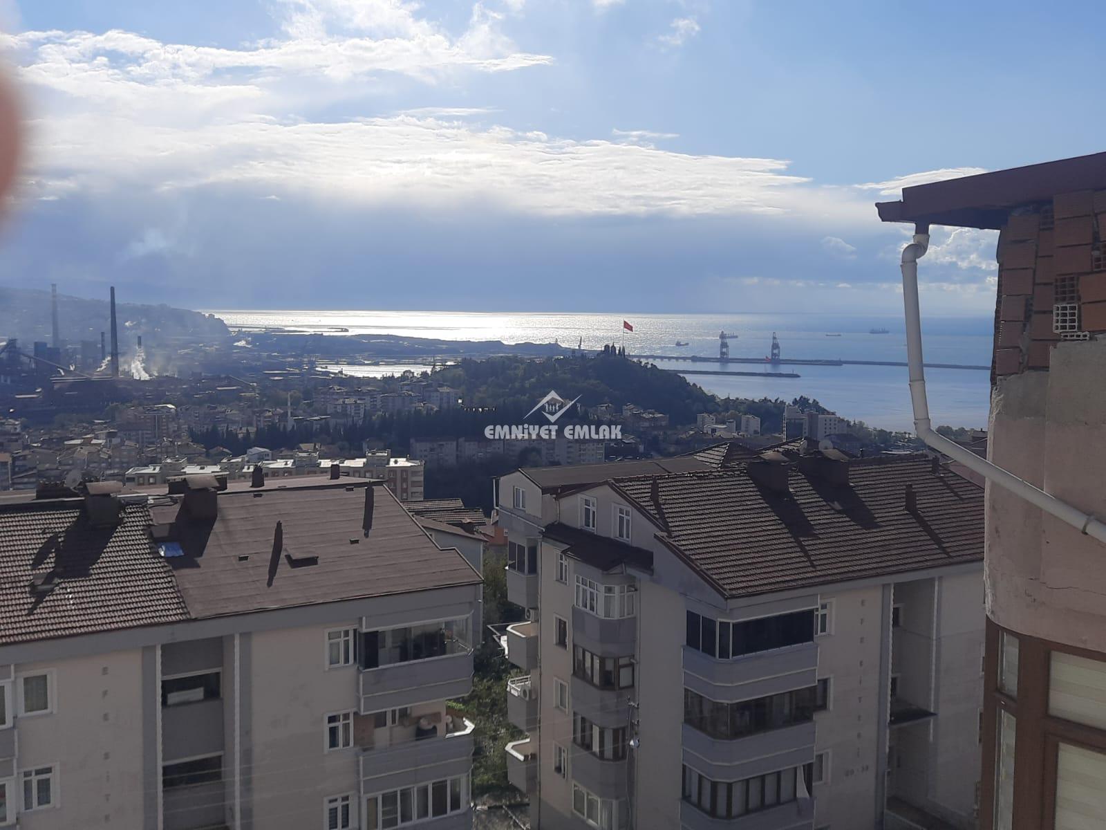 BAĞLIK MAHALLESİ ORHANOĞUZ OKULU BÖLGESİNDE 2+1 DENİZ MANZARALI KİRALIK DAİRE