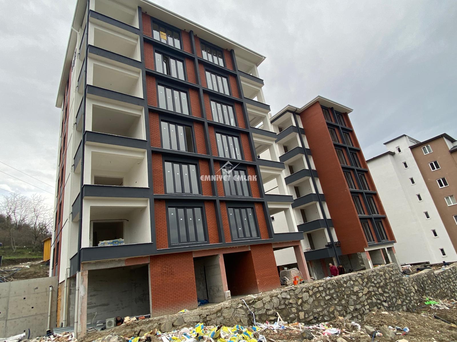 KDZ EREĞLİ KEPEZ MAHALLESİNDE MUTFAK AYRI 1+1 SATILIK DAİRE