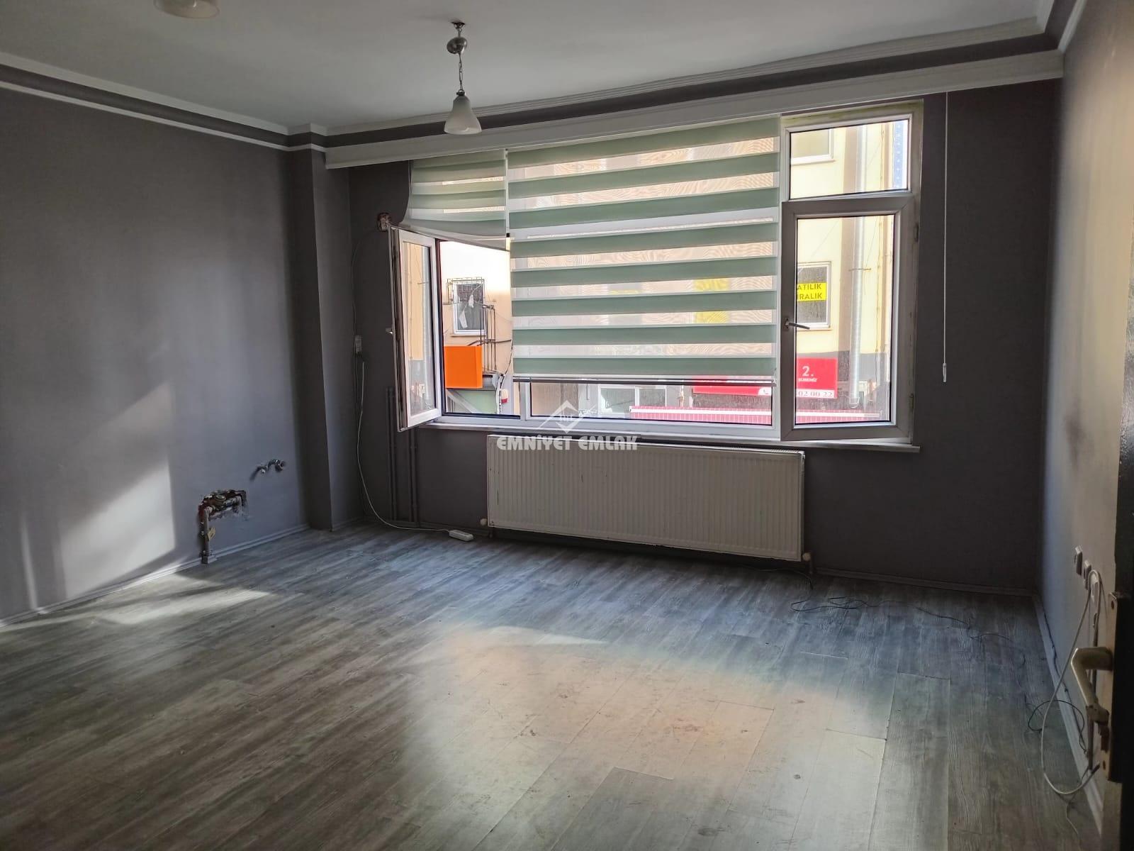 KDZ EREĞLİ BELEDİYE MEVKİİ OKKALI İŞ HANINDA KİRALIK OFİS