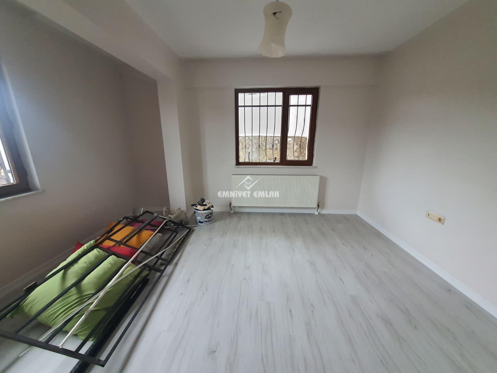 KDZ EREĞLİ ÇAVDARLI BÖLGESİNDE MÜSTAKİL TADINDA 3+1 KİRALIK DAİRE