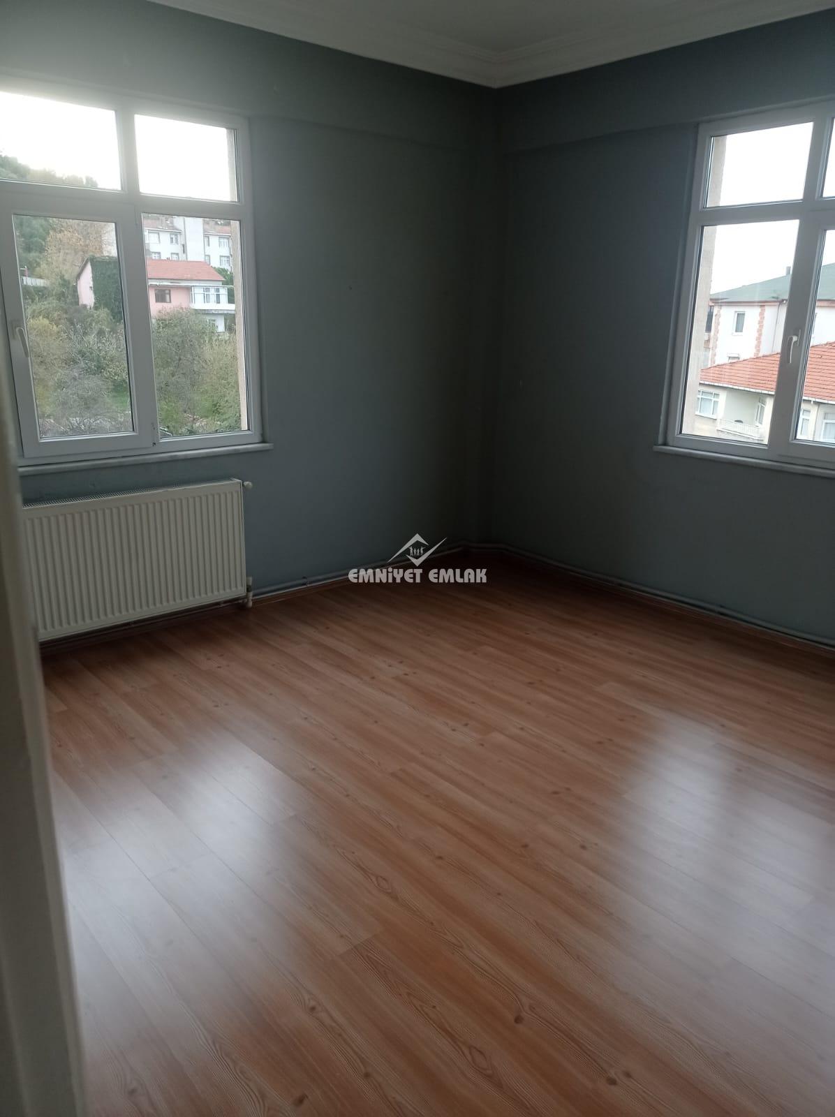 AKARCA MAH. 3+1 KİRALIK ARA KAT DAİRE