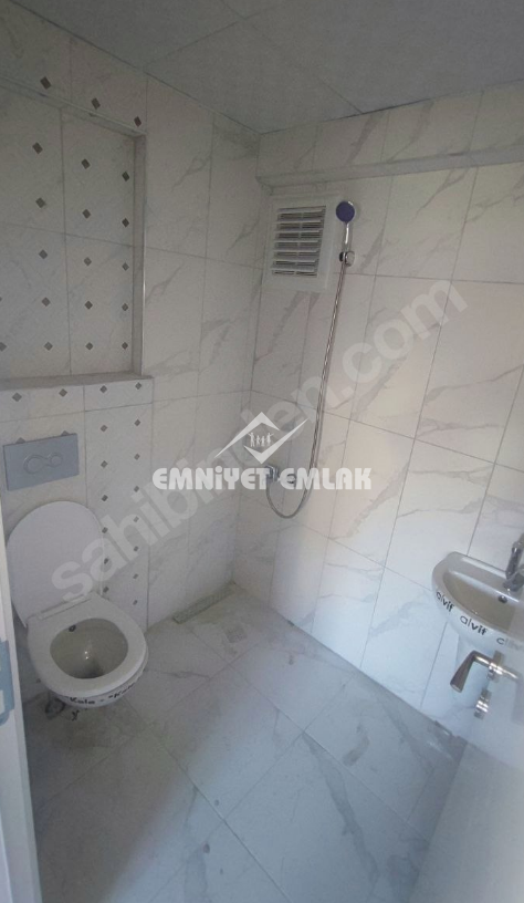 Kepez Mahallesi Çetin Emeç Caddesi Satılık 3+1 Daire