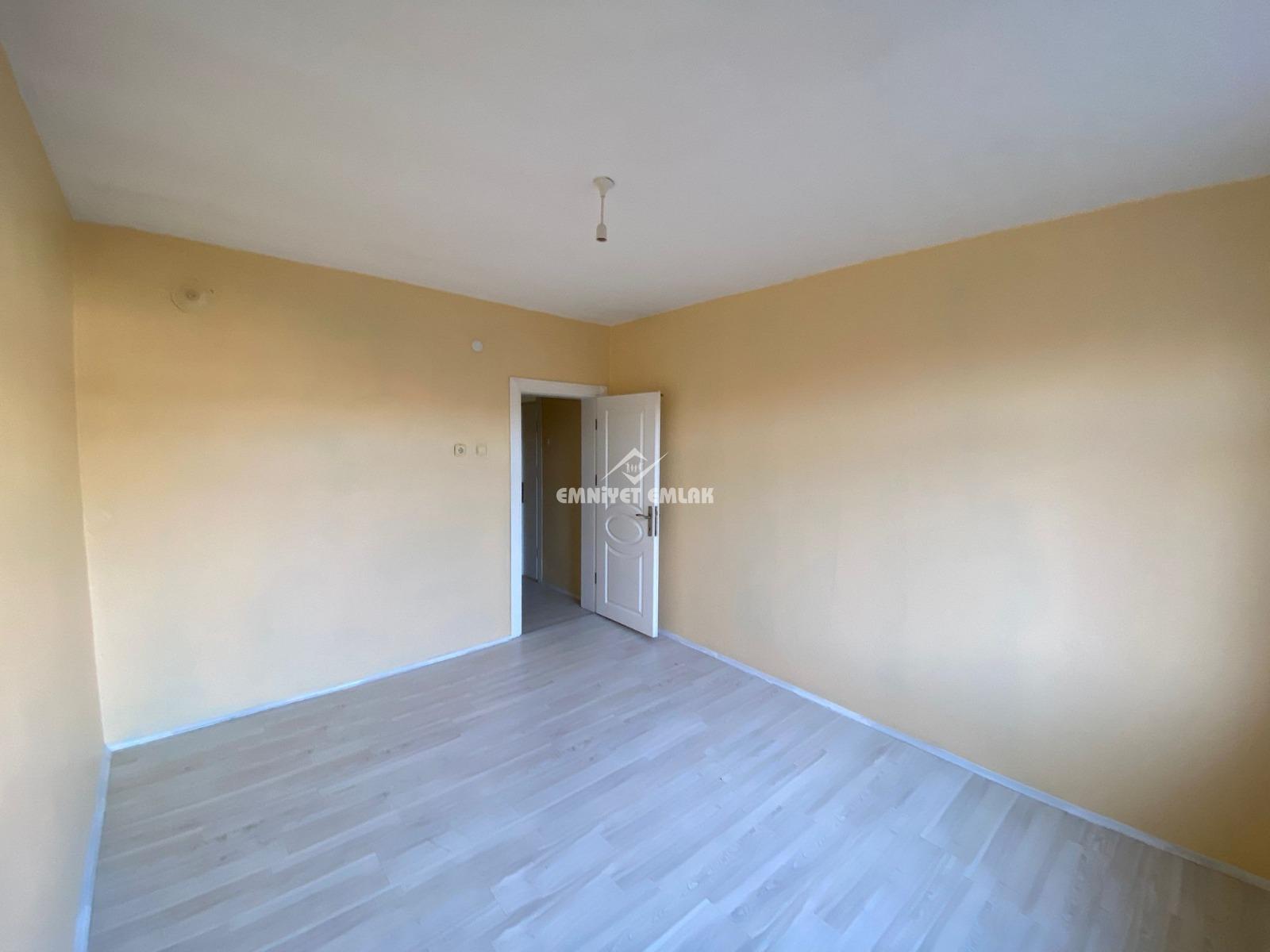 KDZ. EREĞLİ SARIKOKMAZ MAH. ÇARŞIYA YAKIN 2+1 KİRALIK DAİRE