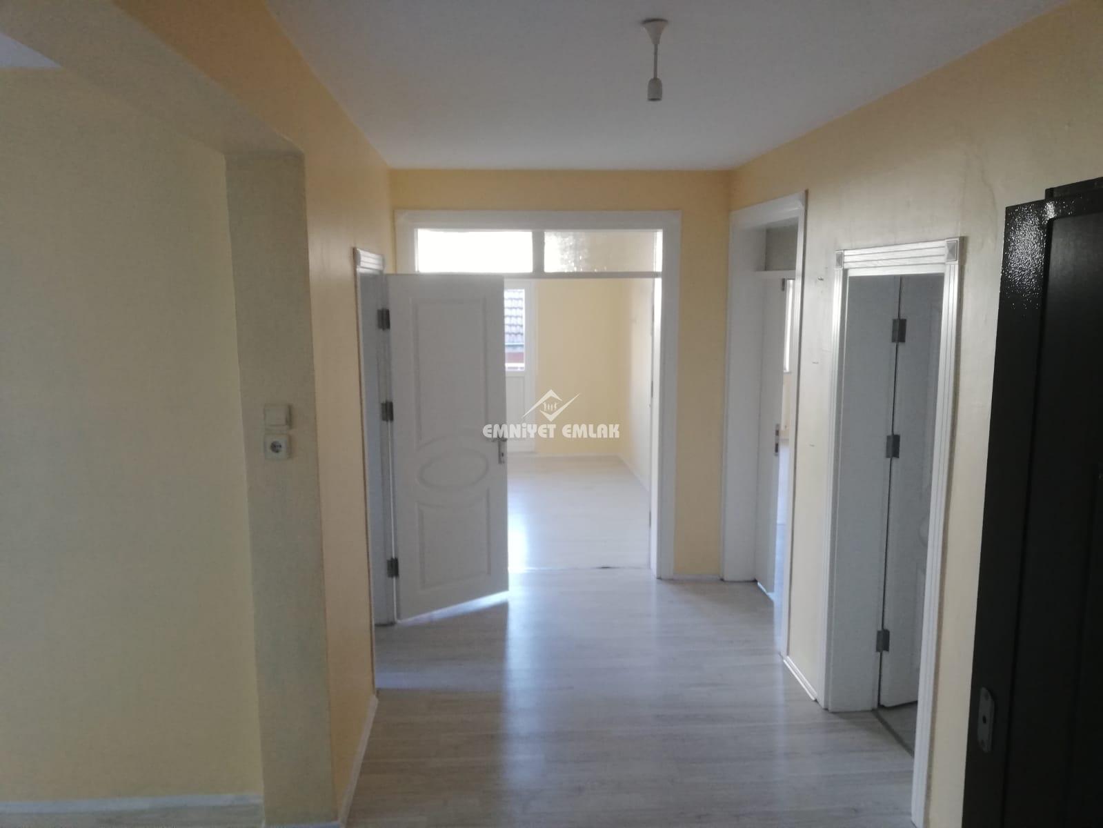 KDZ. EREĞLİ SARIKOKMAZ MAH. ÇARŞIYA YAKIN 2+1 KİRALIK DAİRE