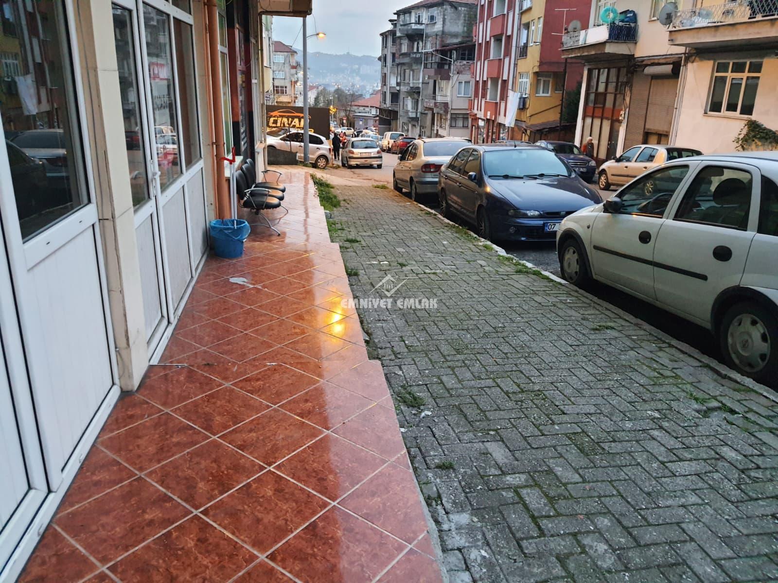 EREĞLİ KİRMANLI MAHHALLESİ SÜMER TAKSİ BÖLGESİ KİRALIK DÜKKAN