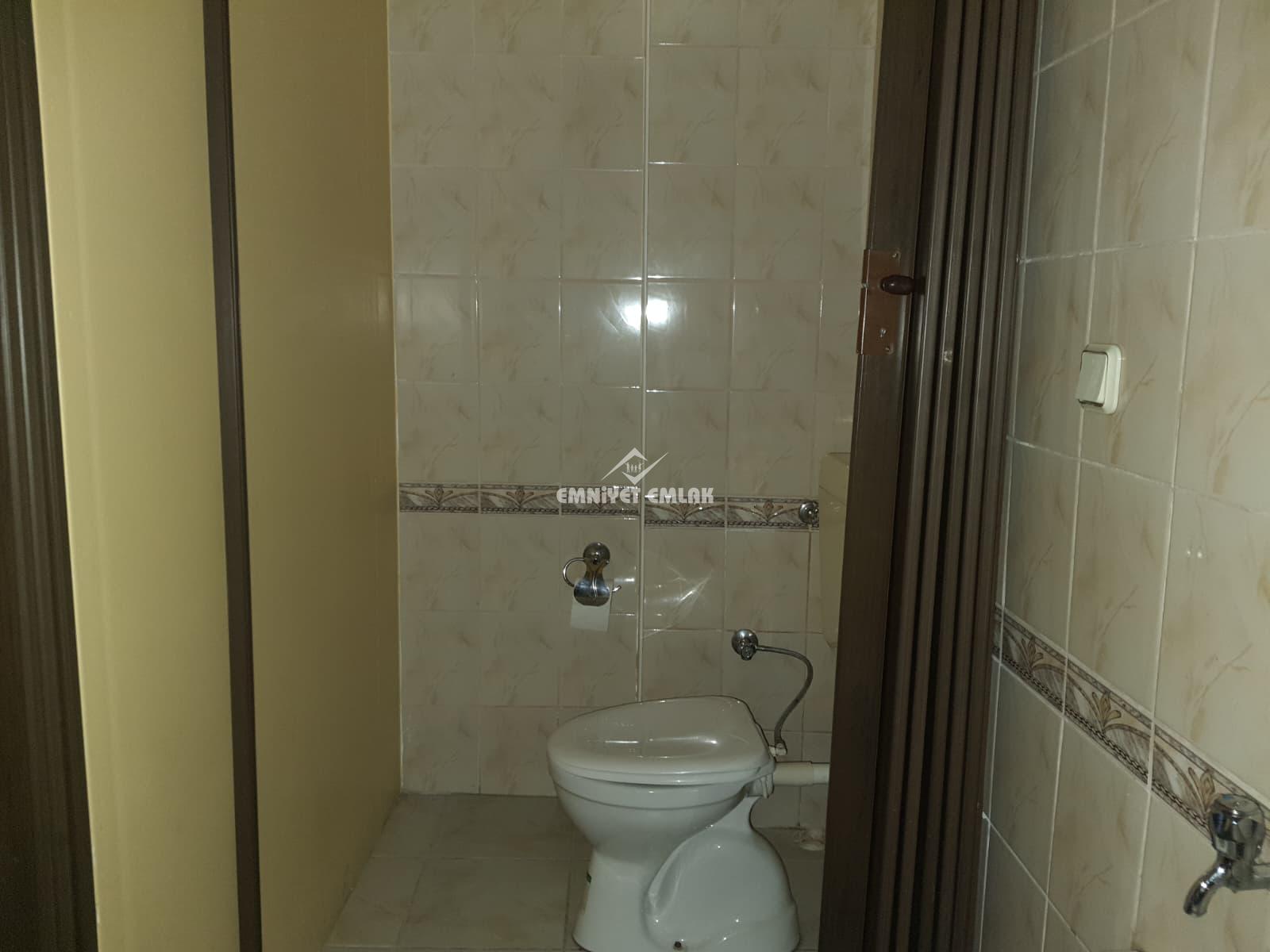 EREĞLİ KİRMANLI MAHHALLESİ SÜMER TAKSİ BÖLGESİ KİRALIK DÜKKAN