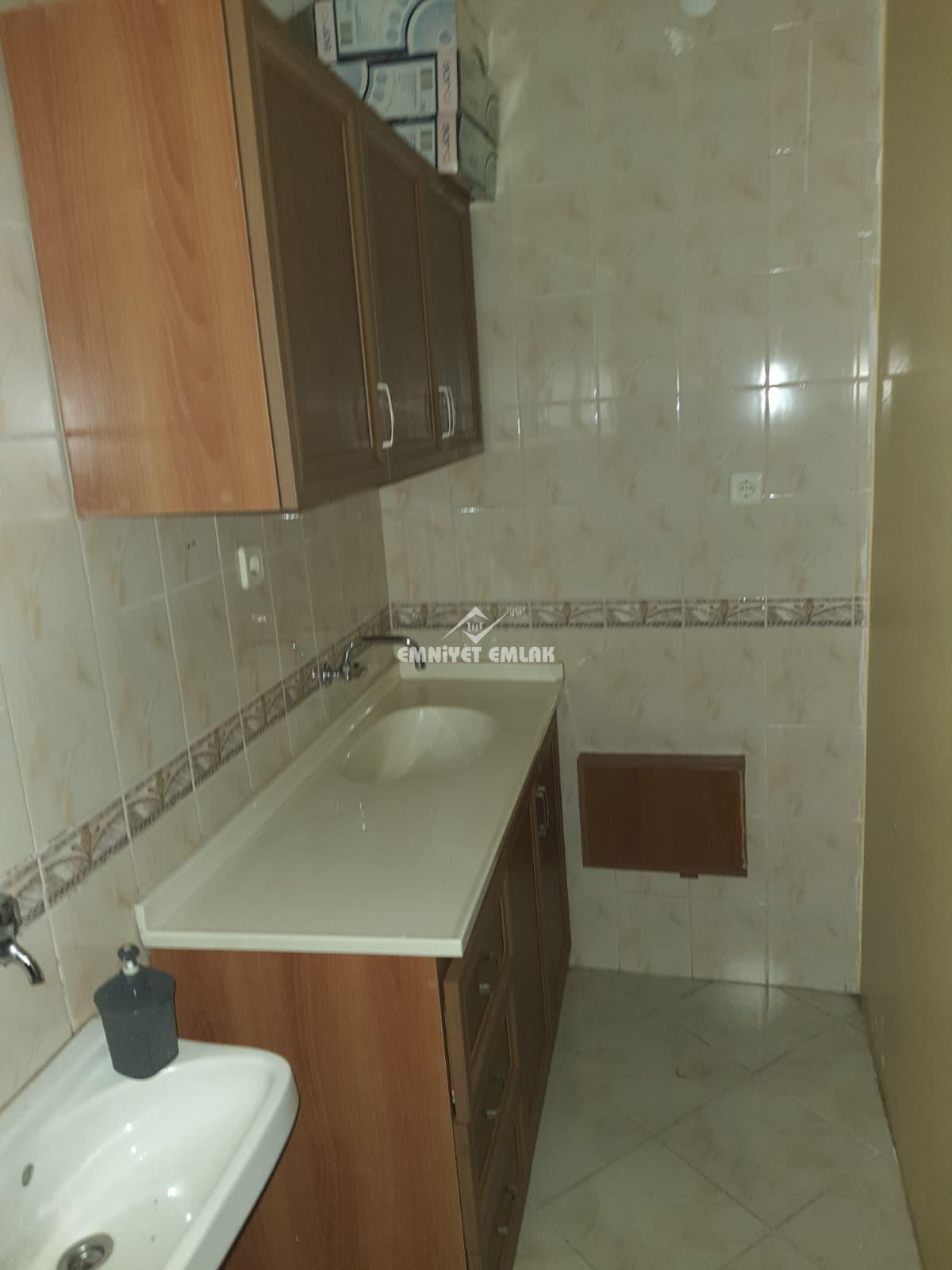 EREĞLİ KİRMANLI MAHHALLESİ SÜMER TAKSİ BÖLGESİ KİRALIK DÜKKAN