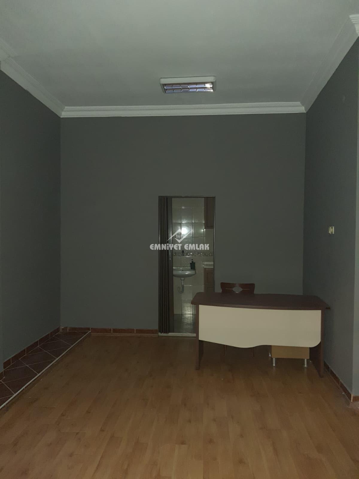 EREĞLİ KİRMANLI MAHHALLESİ SÜMER TAKSİ BÖLGESİ KİRALIK DÜKKAN