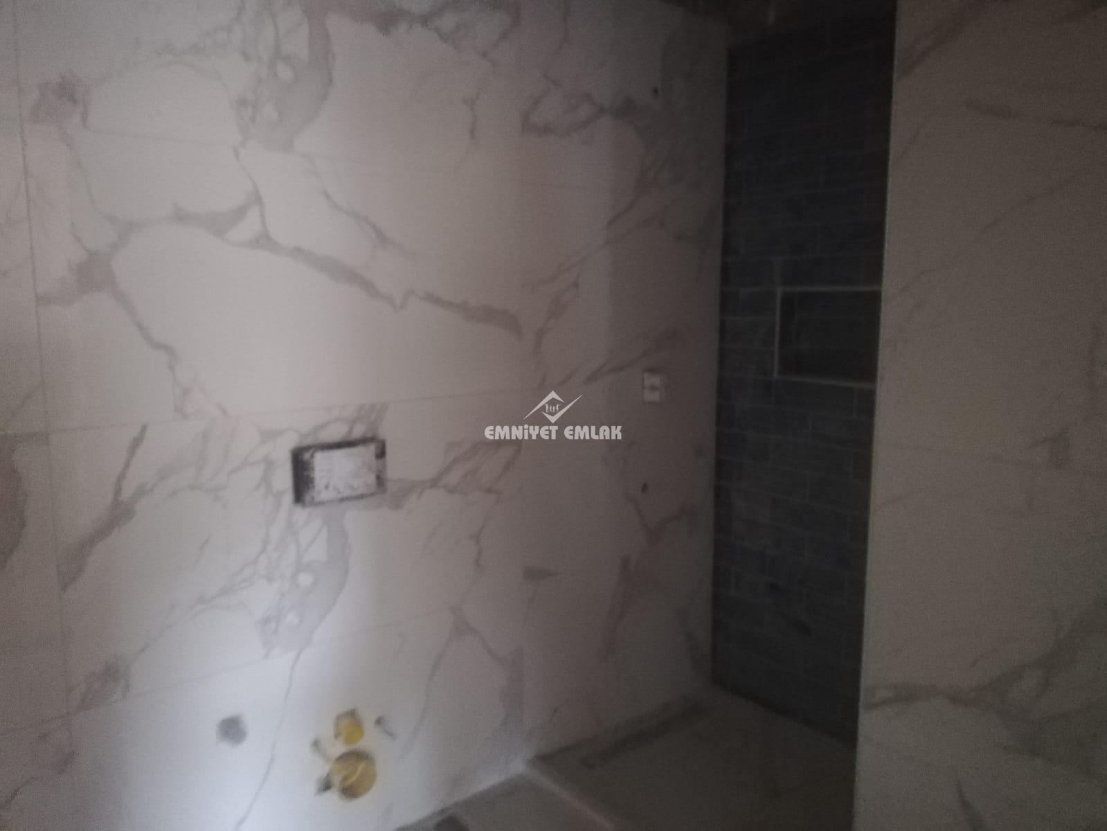 KDZ EREĞLİ KEMERDE MART AYI TESLİM 1+1 SATILIK DAİRE