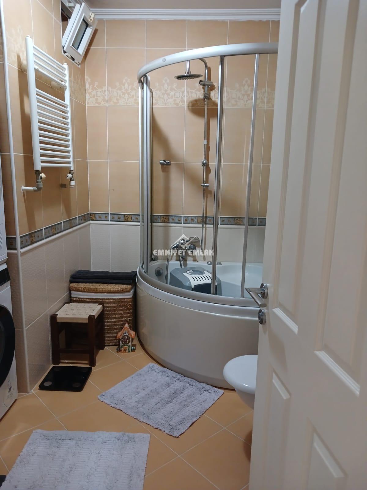 KDZ EREĞLİ BAĞLIK MAHALLESİ PAZARYERİ ÜZERİNDE 3+1 KİRACILI DAİRE