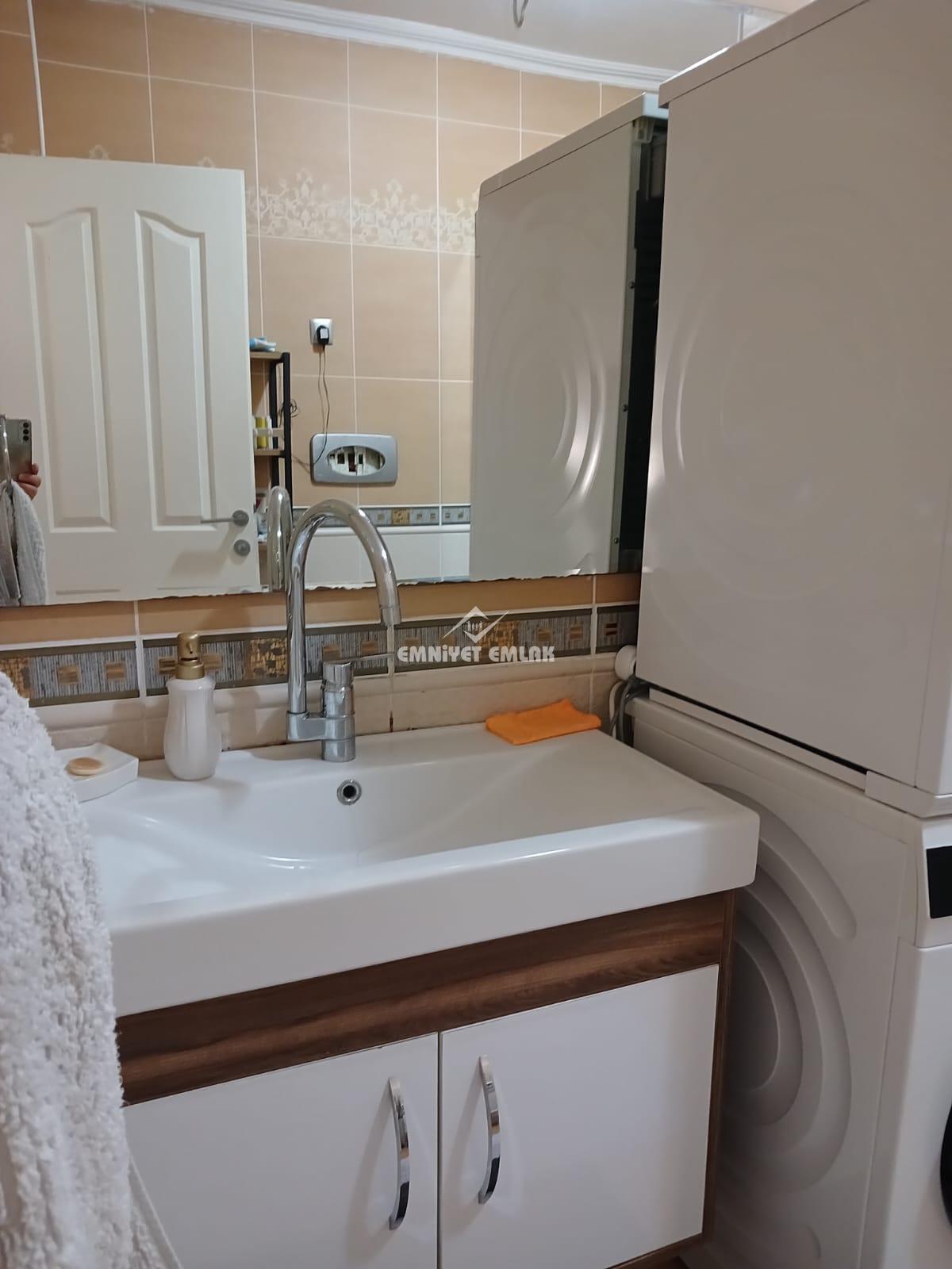 KDZ EREĞLİ BAĞLIK MAHALLESİ PAZARYERİ ÜZERİNDE 3+1 KİRACILI DAİRE