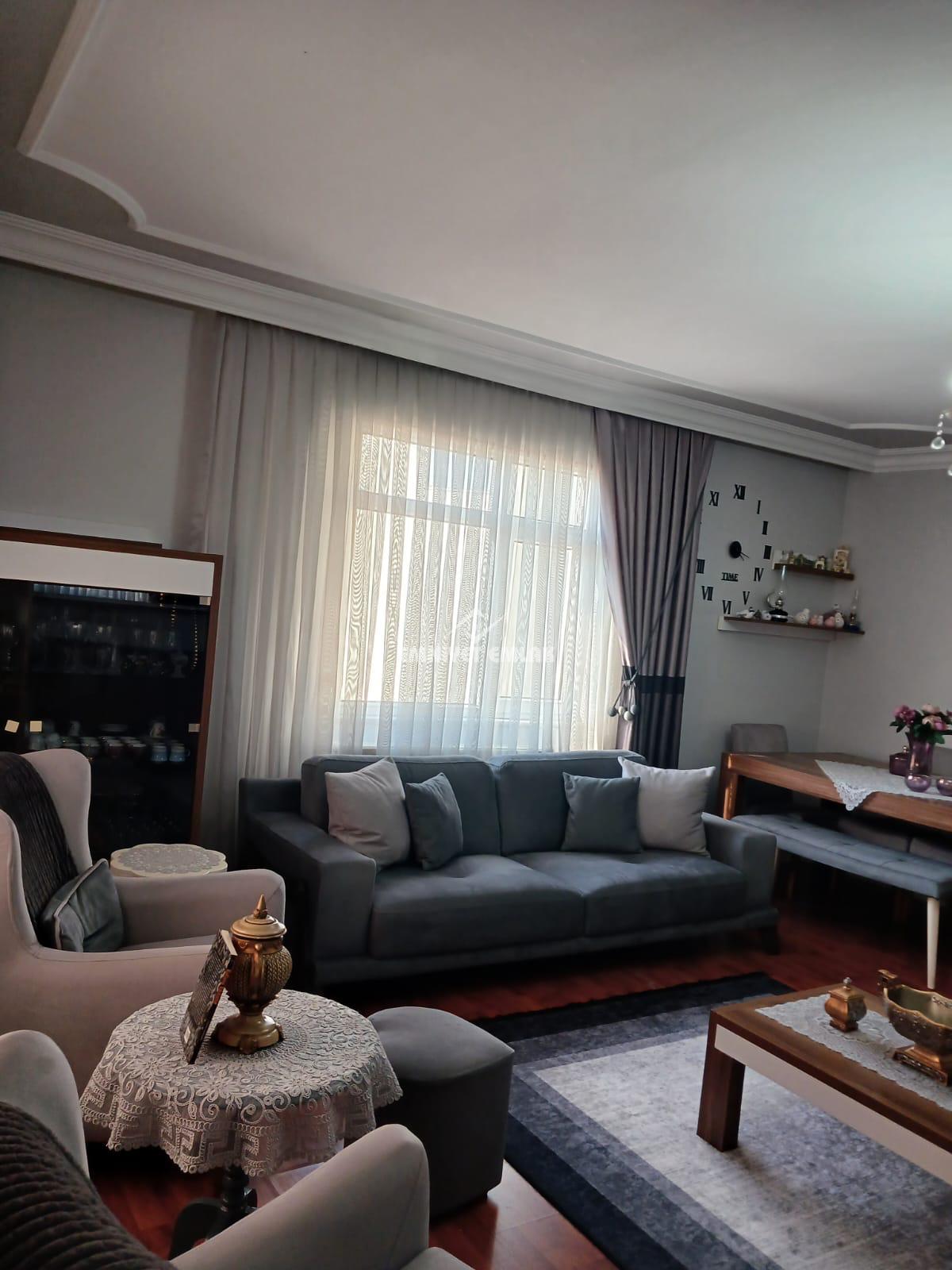 KDZ EREĞLİ BAĞLIK MAHALLESİ PAZARYERİ ÜZERİNDE 3+1 KİRACILI DAİRE