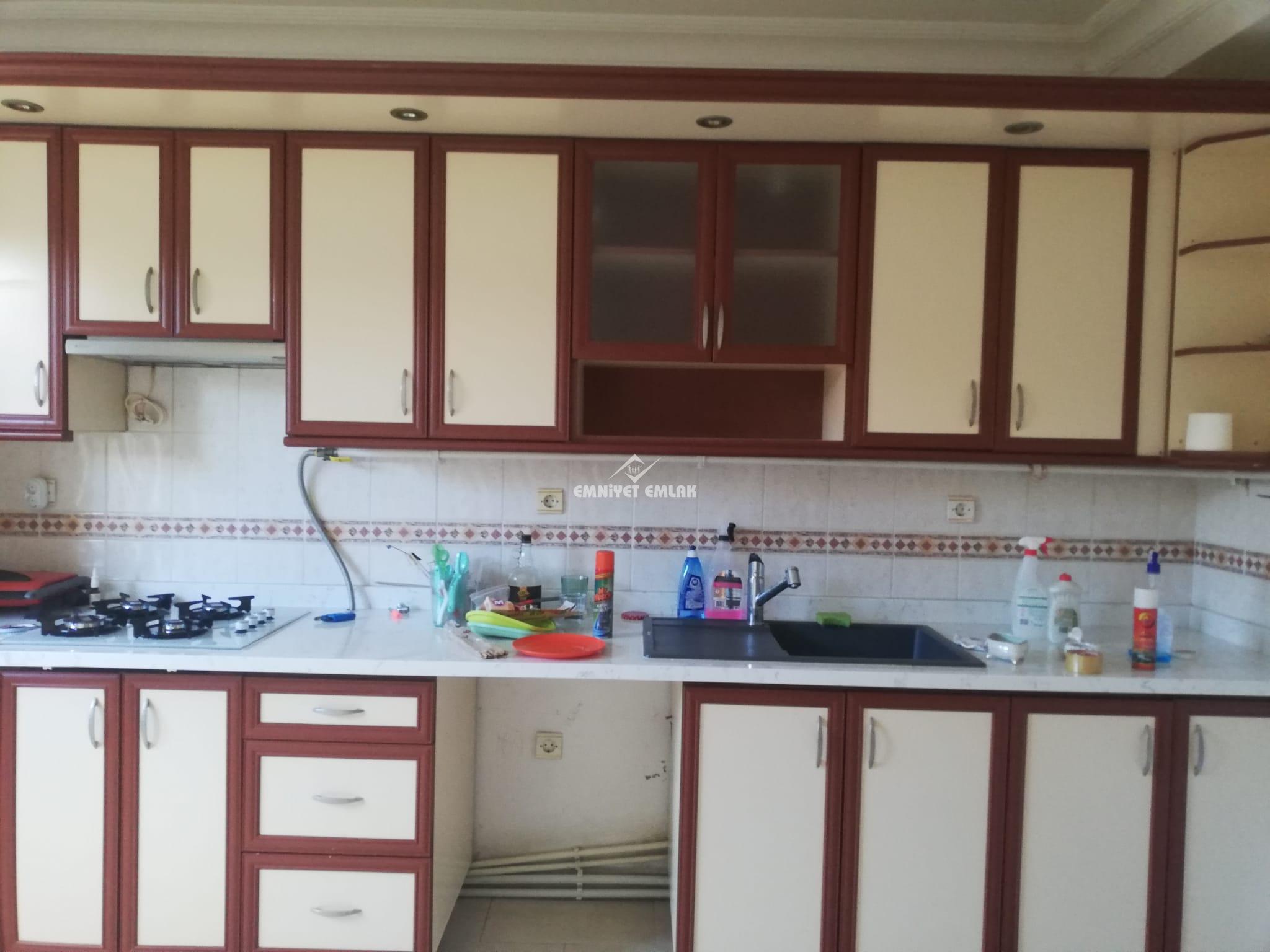 EREĞLİ AKARCA MAHALLESİ KADI TARLASI BÖL.SATILIK 3+1 DAİRE