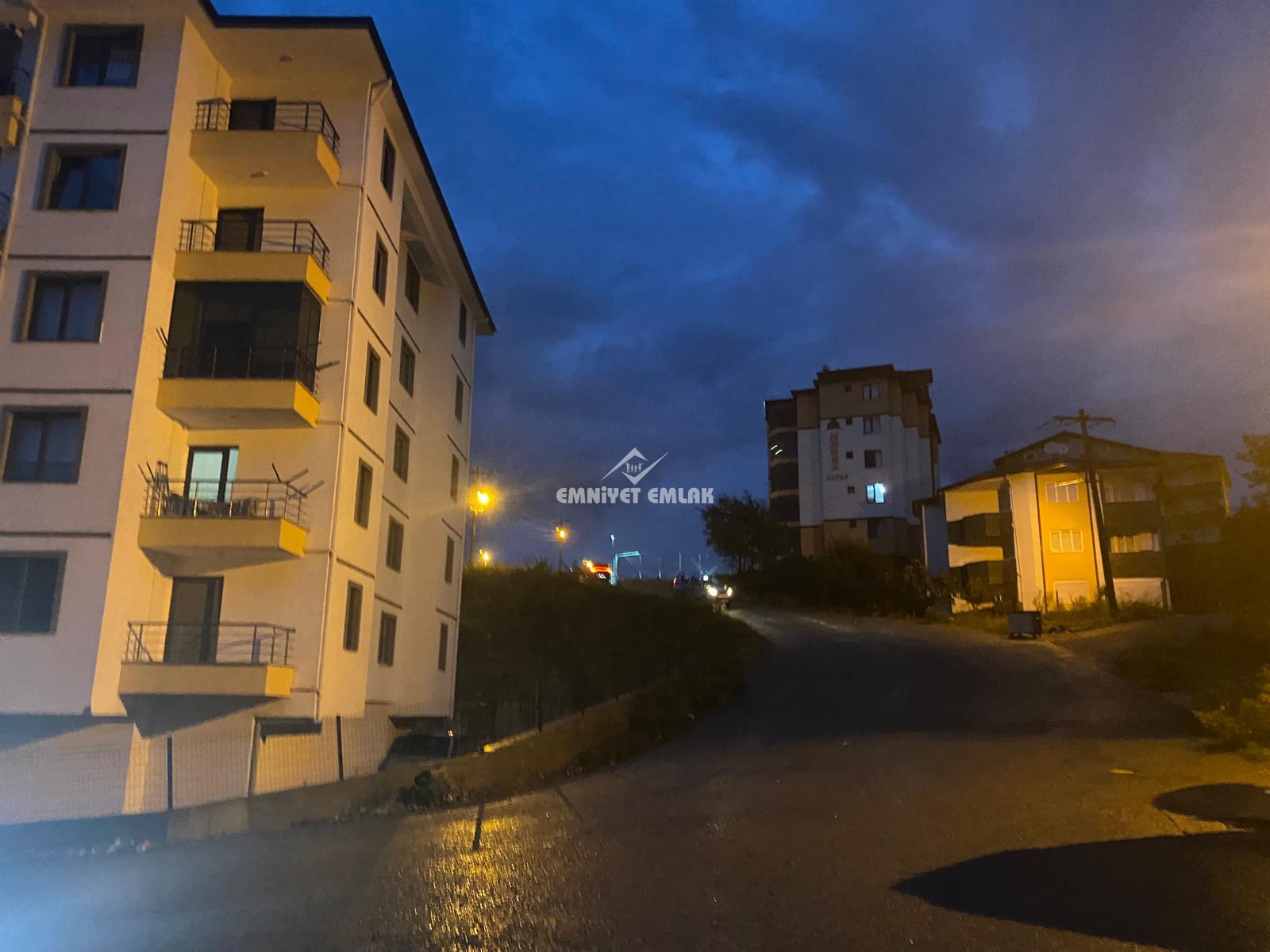 Kepez Mahallesi Çetin Emeç Caddesi Satılık 3+1 Daire