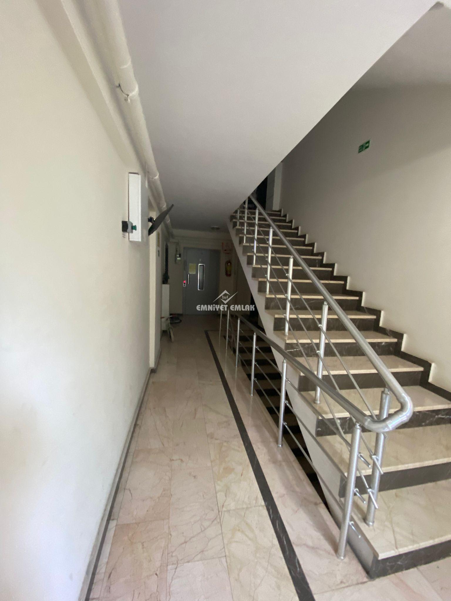 KDZ EREĞLİ KEPEZ DENİZCİLİK FAKÜLTESİ MEVKİİ 2+1 EBEVEYN BANYOLU SATILIK DAİRE