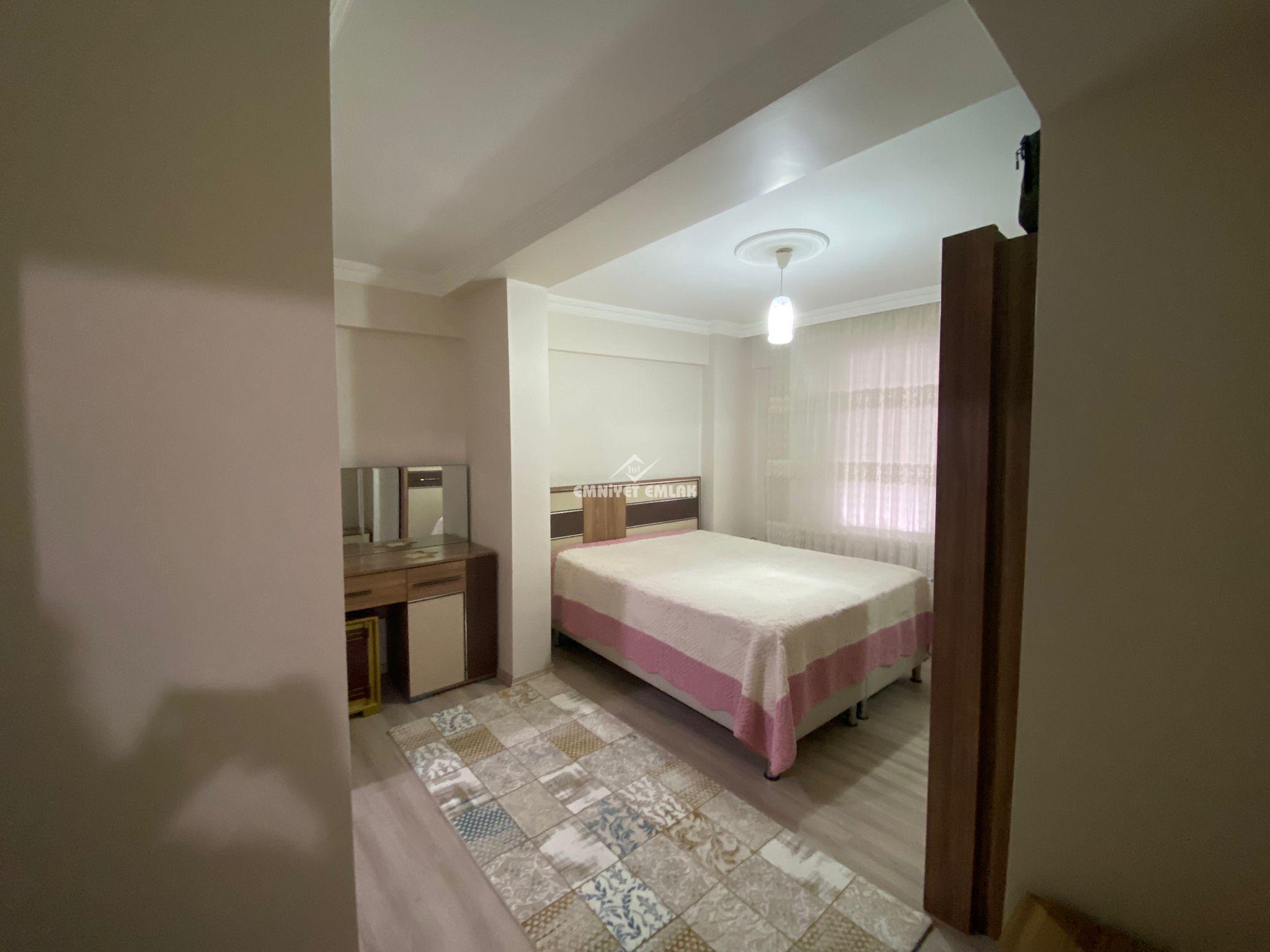 KDZ EREĞLİ KEPEZ DENİZCİLİK FAKÜLTESİ MEVKİİ 2+1 EBEVEYN BANYOLU SATILIK DAİRE