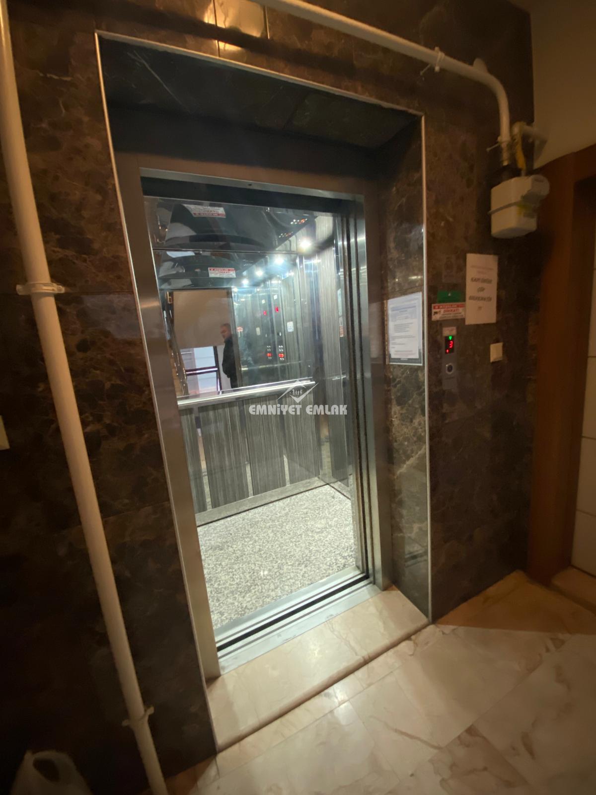 KDZ EREĞLİ YENİMAHALLEDE LÜX 1+1 EŞYALI KİRALIK DAİRE