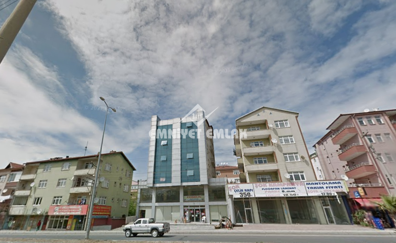 DİŞ HASTANESİ CARREFOUR KARŞISI ANAYOL KENARI 4+1 KİRALIK OFİS&DAİRE