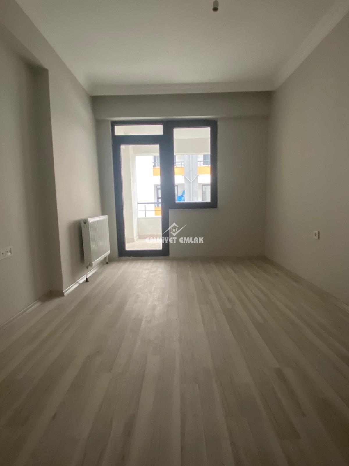 KDZ EREĞLİ BELEN MH ANAYOL UZERINDE 3+1 KİRALIK SIFIR DAİRE