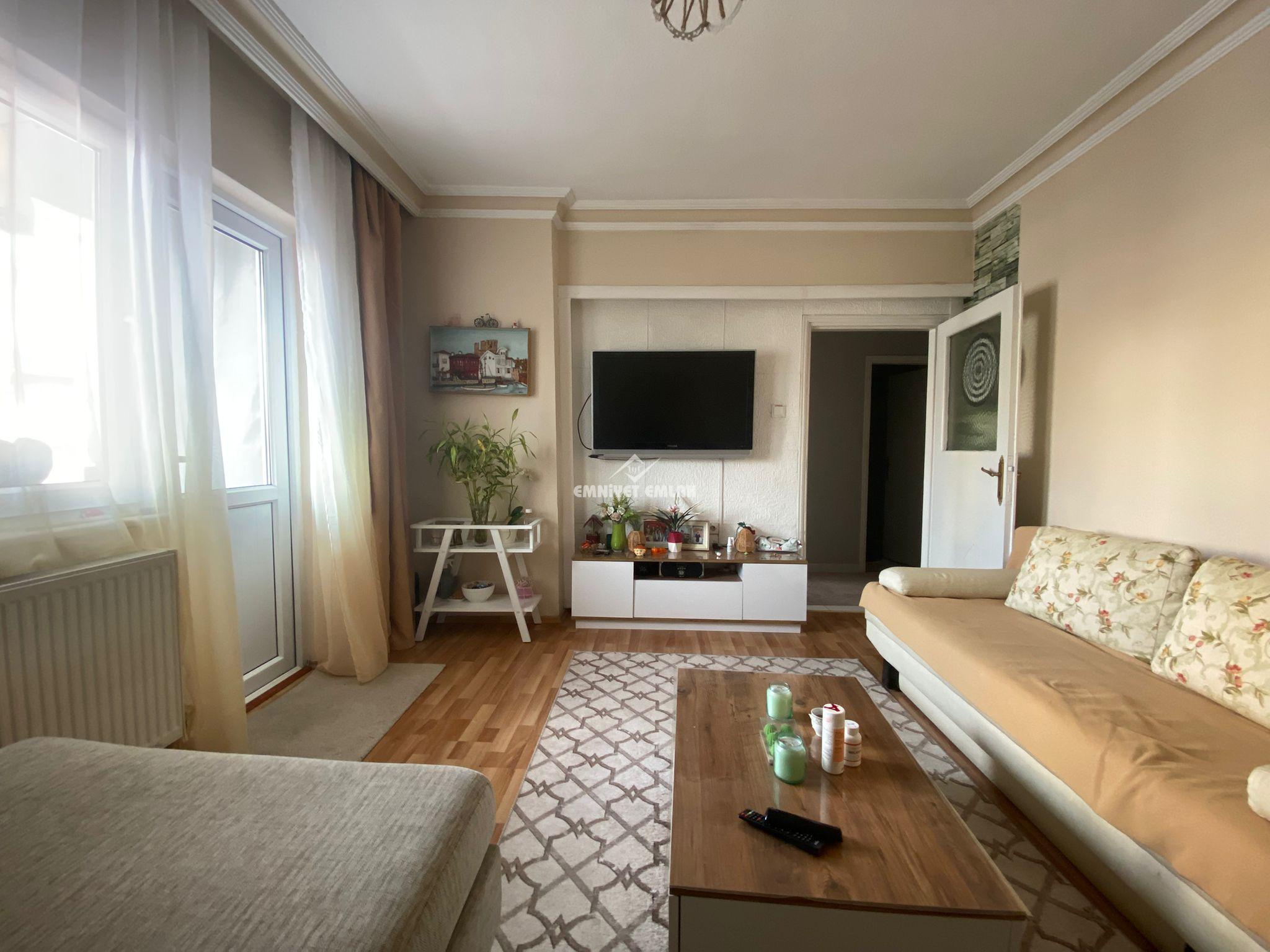 KDZ EREĞLİ BAĞLIK MH.HATİP SOKAKTA 3+1 SATILIK FIRSAT DAİRE