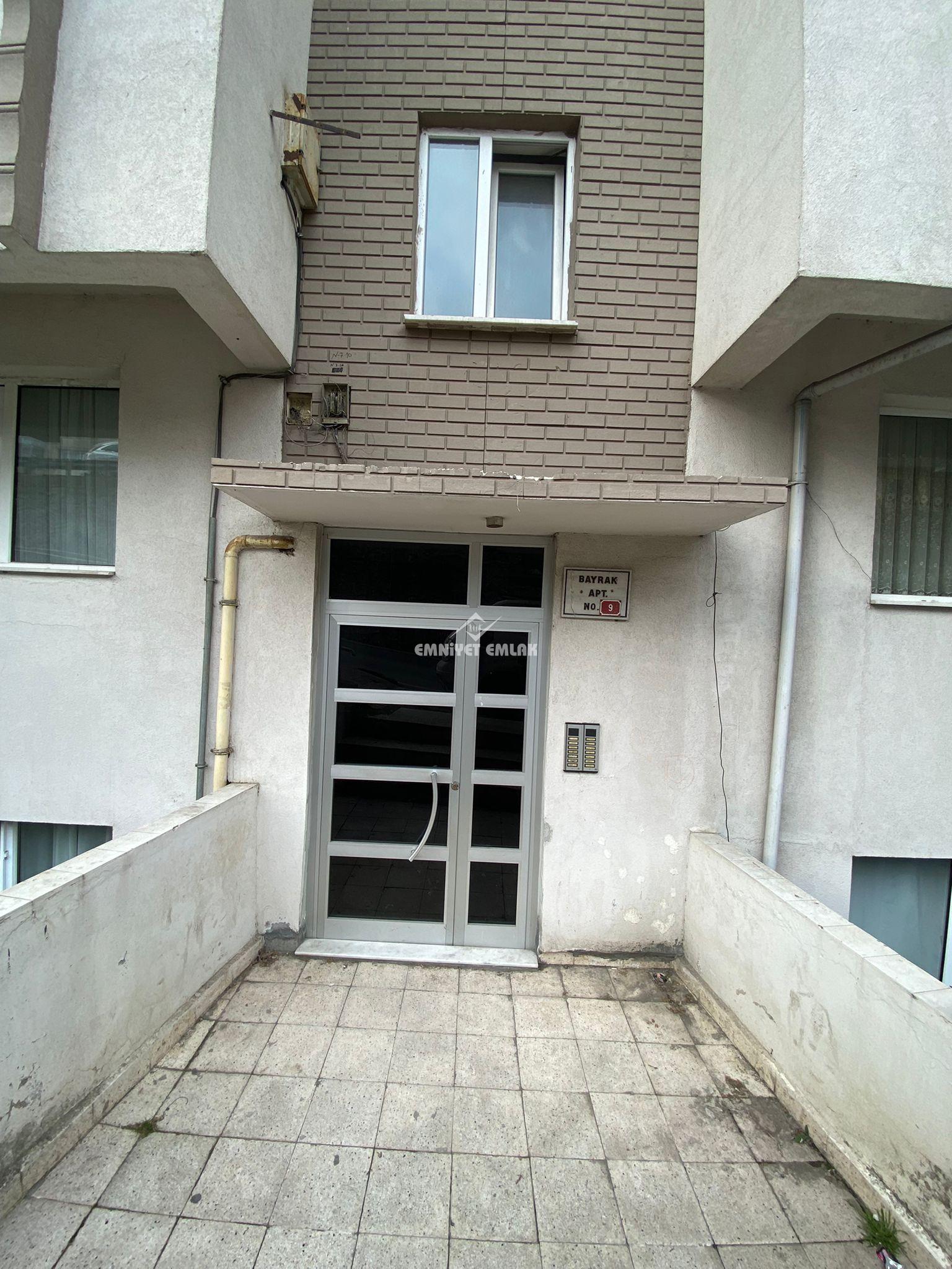KDZ EREĞLİ BAĞLIK MH.HATİP SOKAKTA 3+1 SATILIK FIRSAT DAİRE