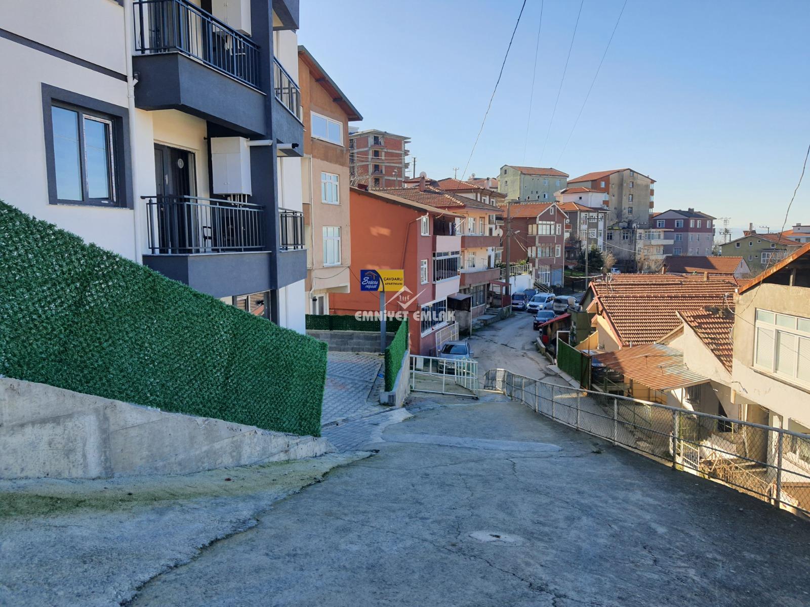 Ereğli Çavdarlı Dr. Sitesi Bölgesi Satılık Deniz Manzaralı 1+1 Daire