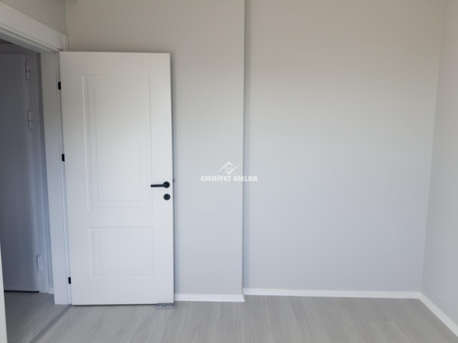 Ereğli Çavdarlı Dr. Sitesi Bölgesi Satılık Deniz Manzaralı 1+1 Daire