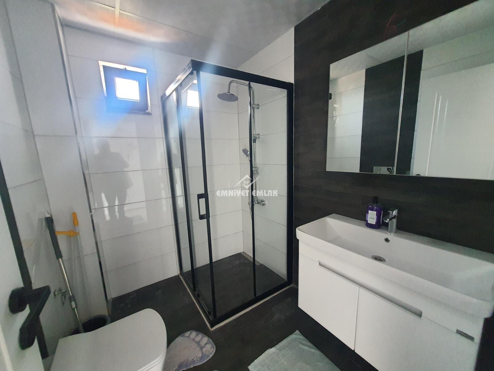 Ereğli Çavdarlı Dr. Sitesi Bölgesi Satılık Deniz Manzaralı 1+1 Daire