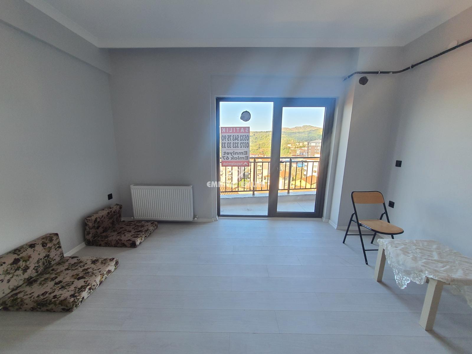 Ereğli Çavdarlı Dr. Sitesi Bölgesi Satılık Deniz Manzaralı 1+1 Daire