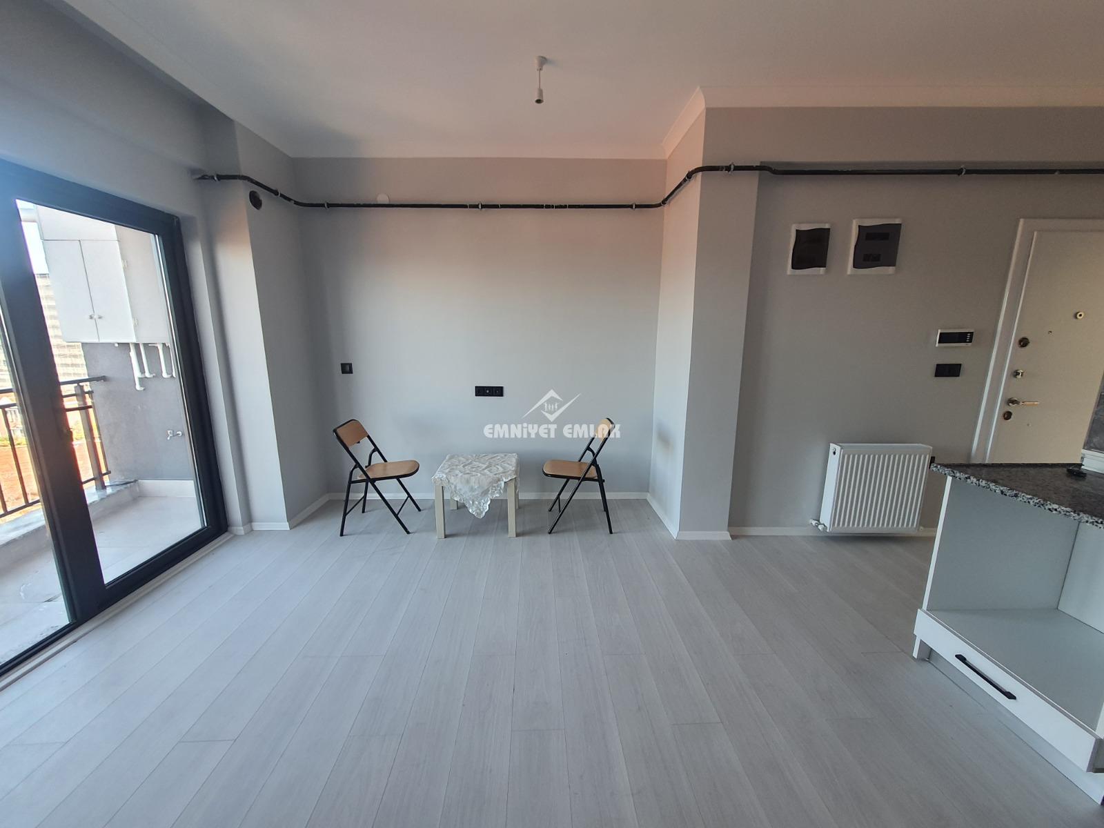 Ereğli Çavdarlı Dr. Sitesi Bölgesi Satılık Deniz Manzaralı 1+1 Daire