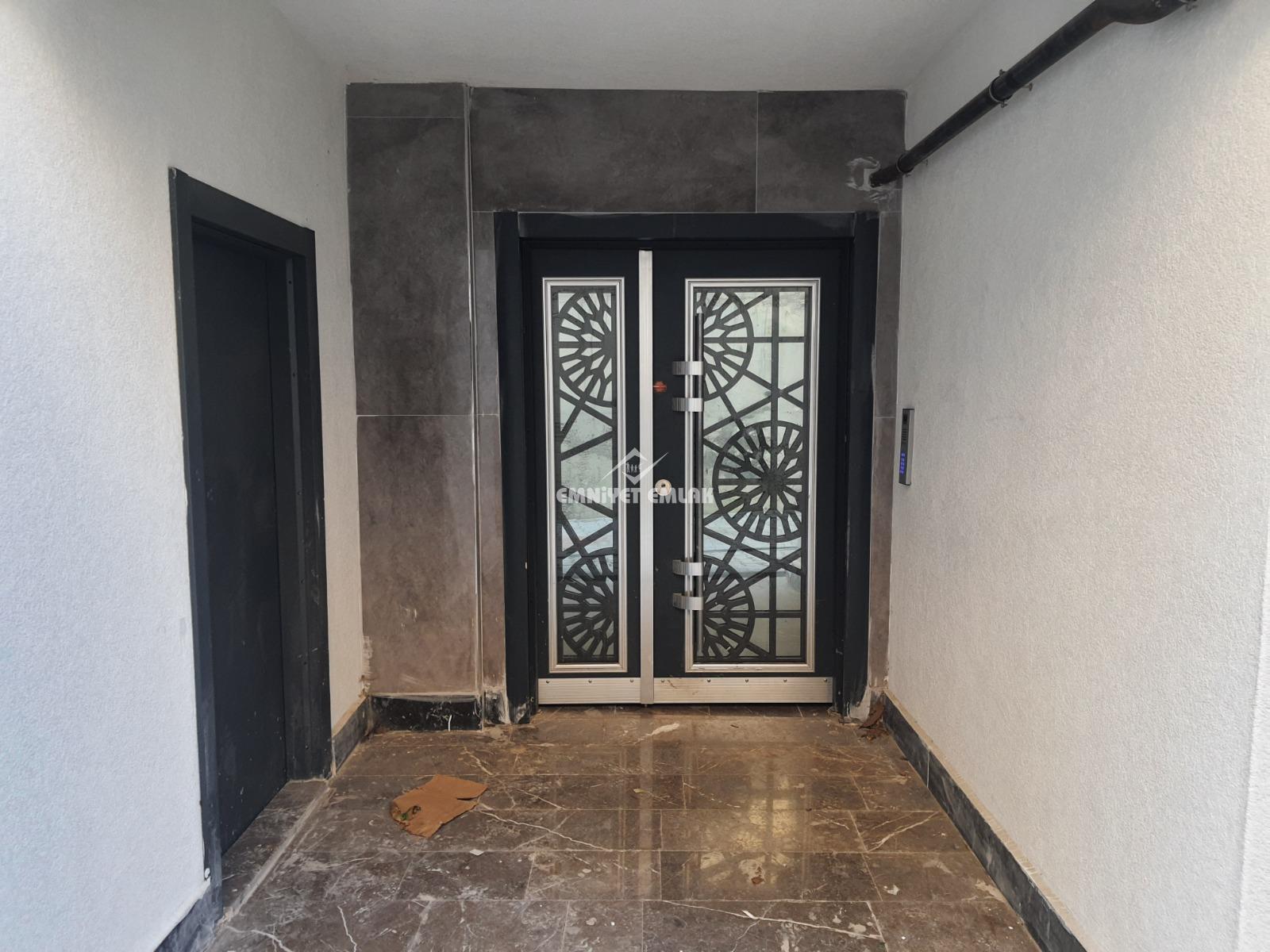 Ereğli Çavdarlı Dr. Sitesi Bölgesi Satılık Deniz Manzaralı 1+1 Daire