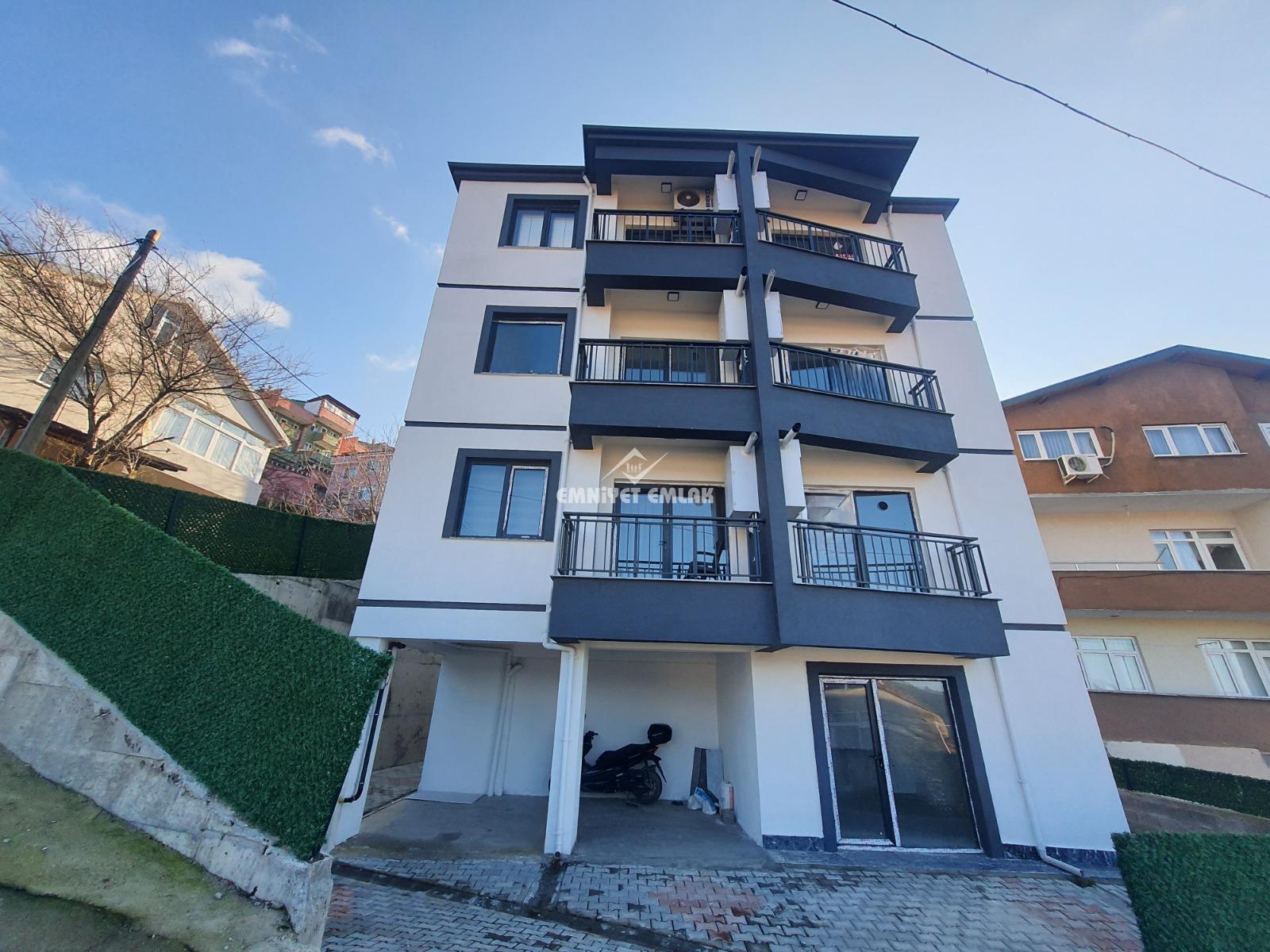 Ereğli Çavdarlı Dr. Sitesi Bölgesi Satılık Deniz Manzaralı 1+1 Daire