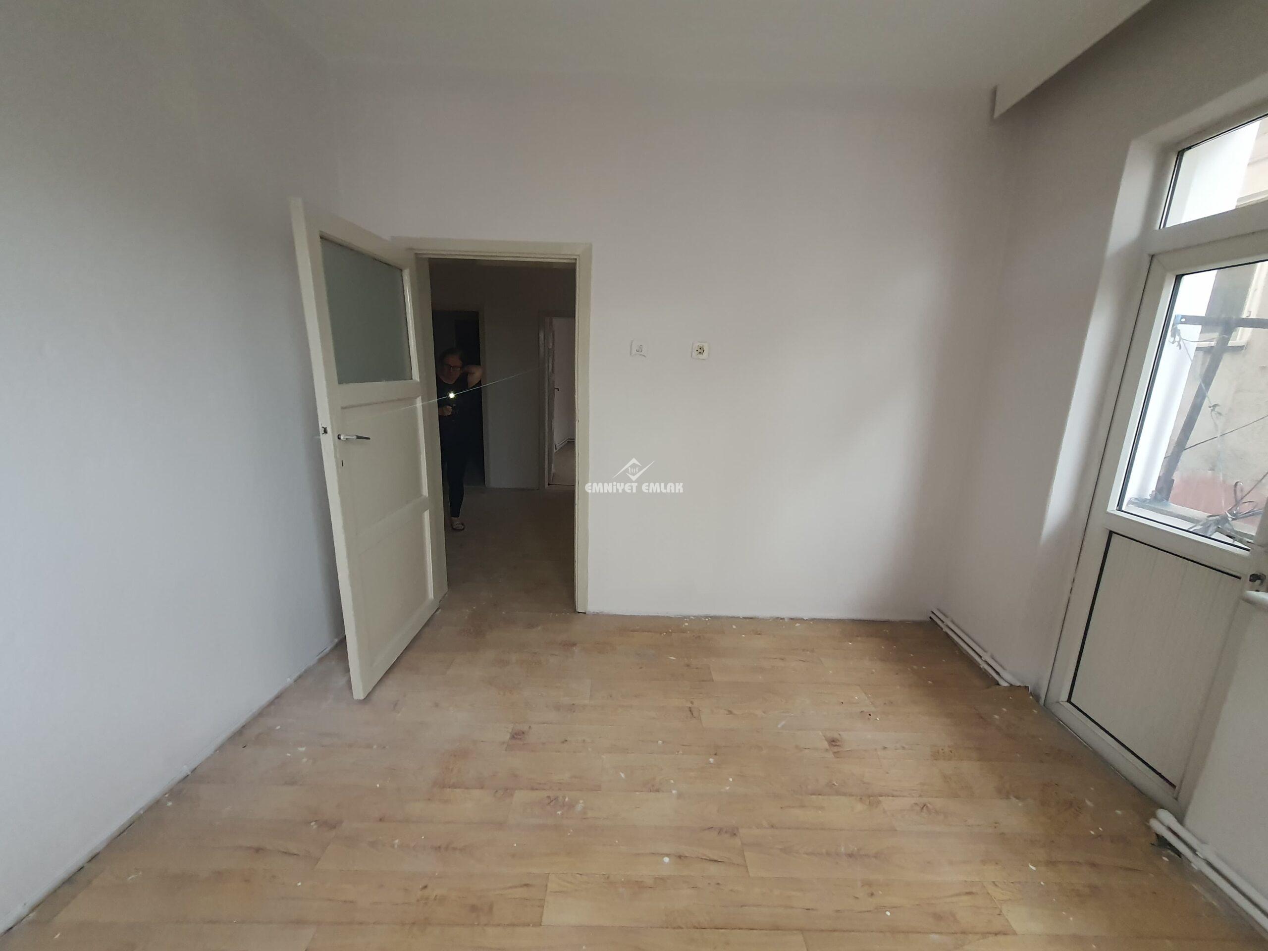 KDZ EREĞLİ BAĞLIK MH.HATİP SOKAKTA 2+1 KİRALIK DAİRE