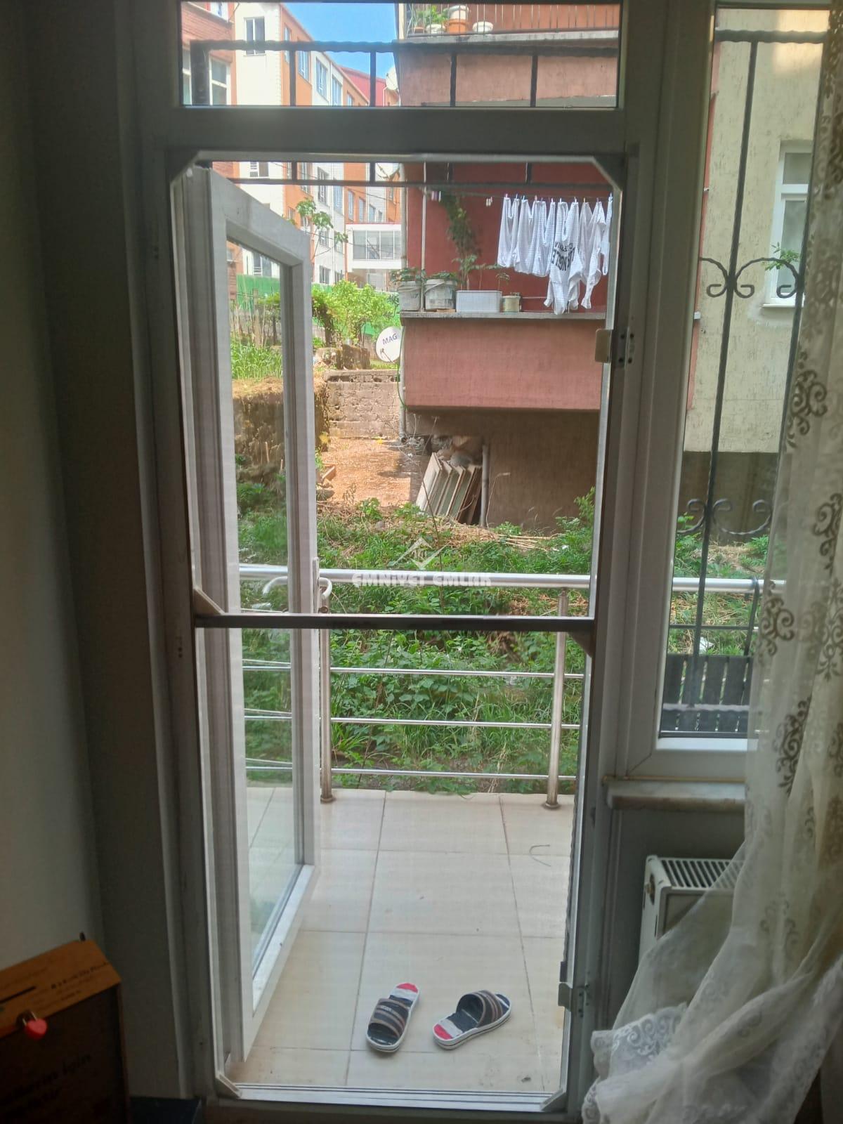 Kavaklık Sosyete Pazarı Mevkii Ayrı Mutfak Satılık 1+1 Daire