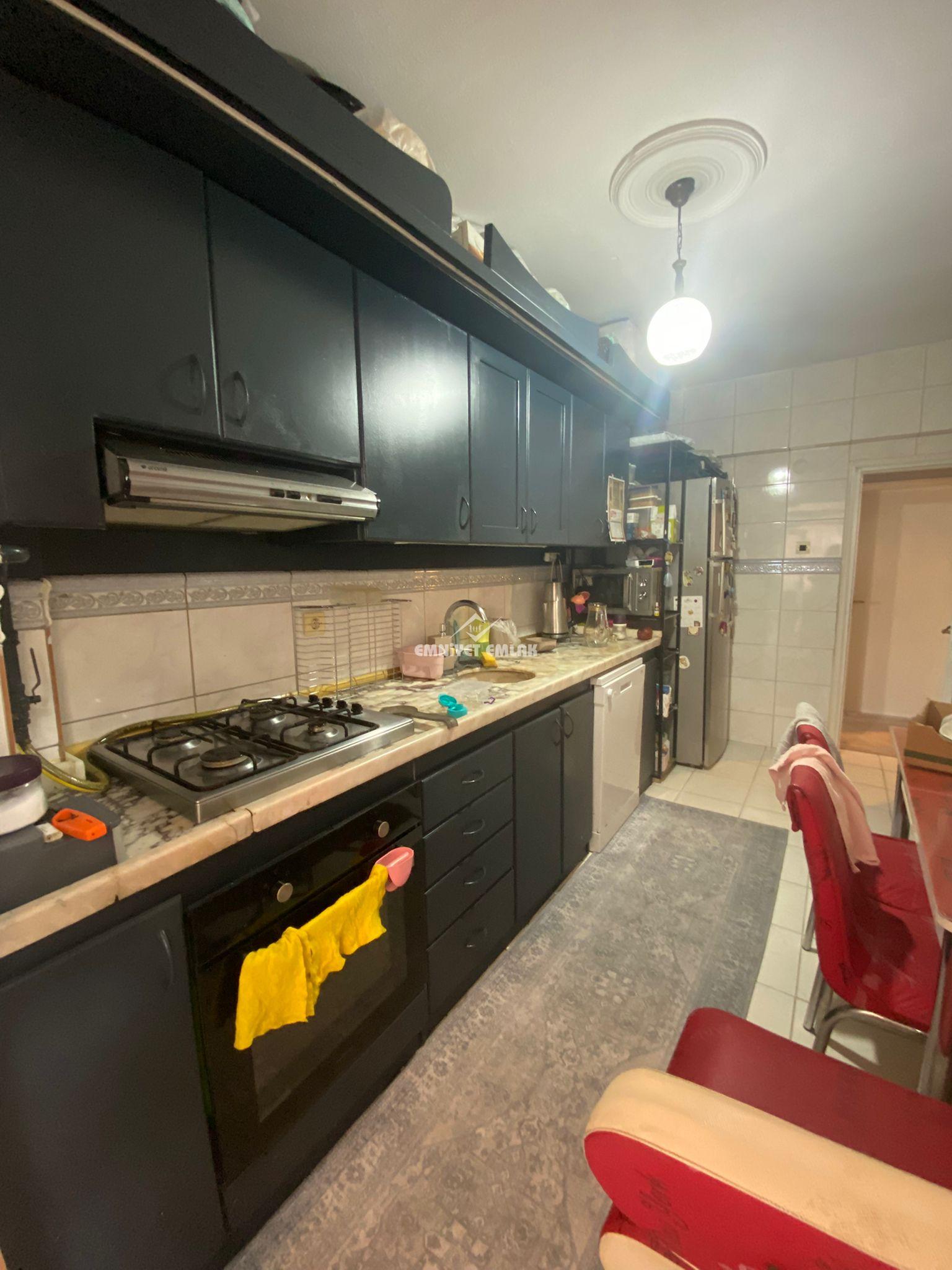 KDZ EREĞLİ BAĞLIK MH.HATİP SOKAKTA 3+1 SATILIK FIRSAT DAİRE