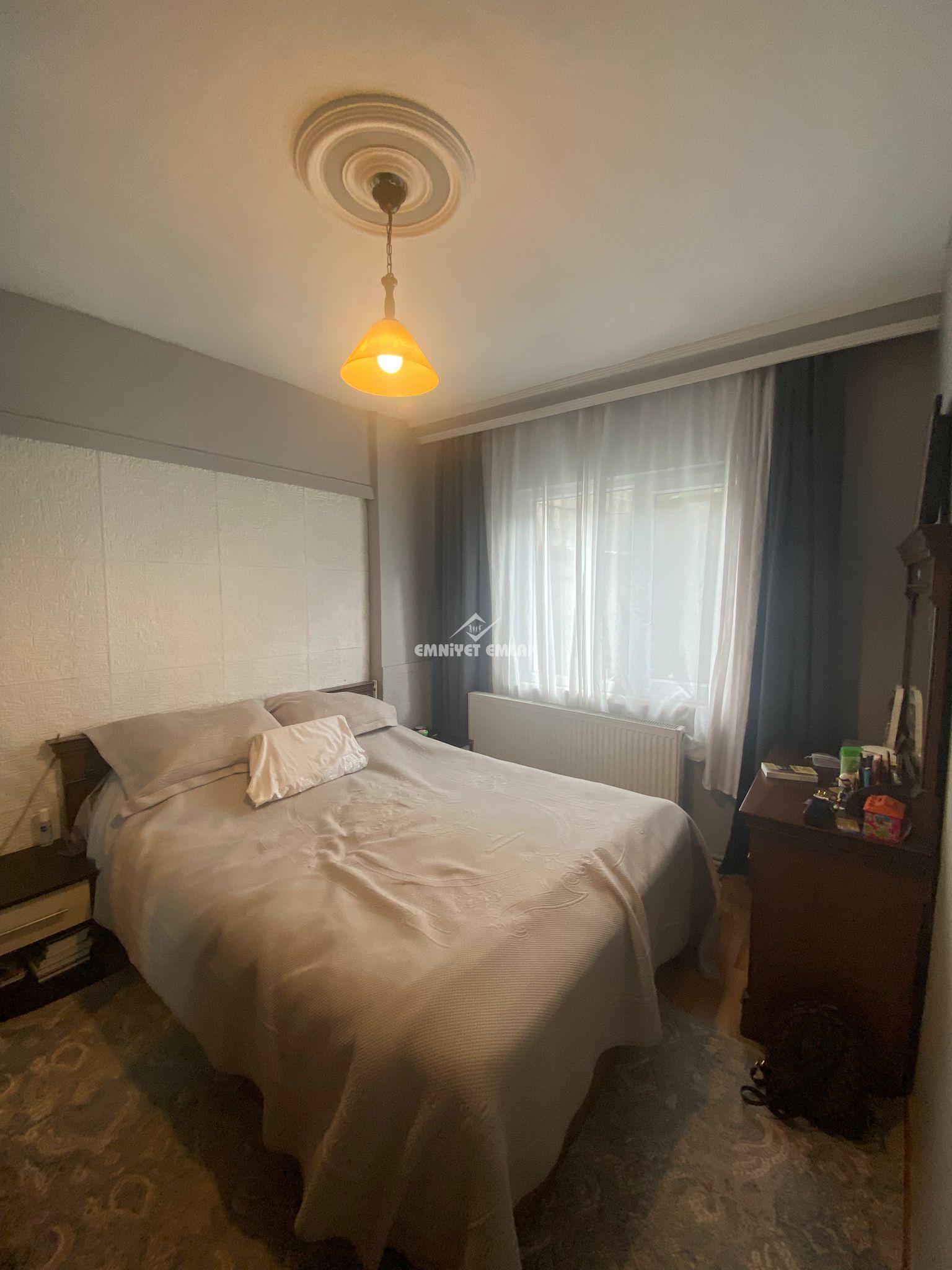 KDZ EREĞLİ BAĞLIK MH.HATİP SOKAKTA 3+1 SATILIK FIRSAT DAİRE