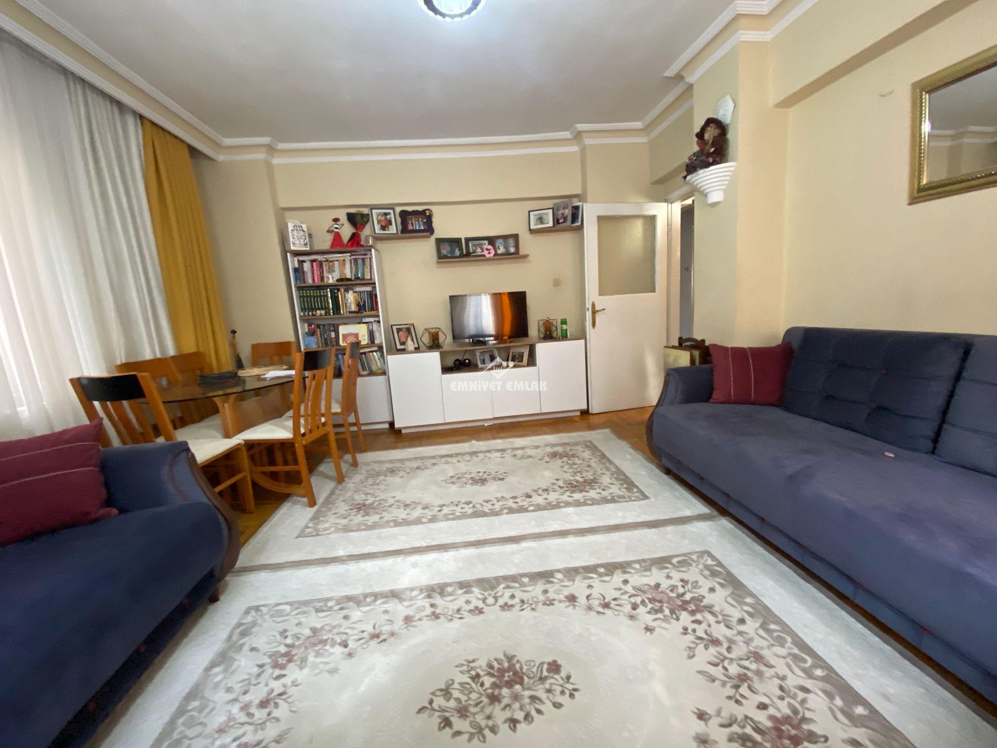 KDZ EREĞLİ BAĞLIK MH.HATİP SOKAKTA 3+1 SATILIK FIRSAT DAİRE