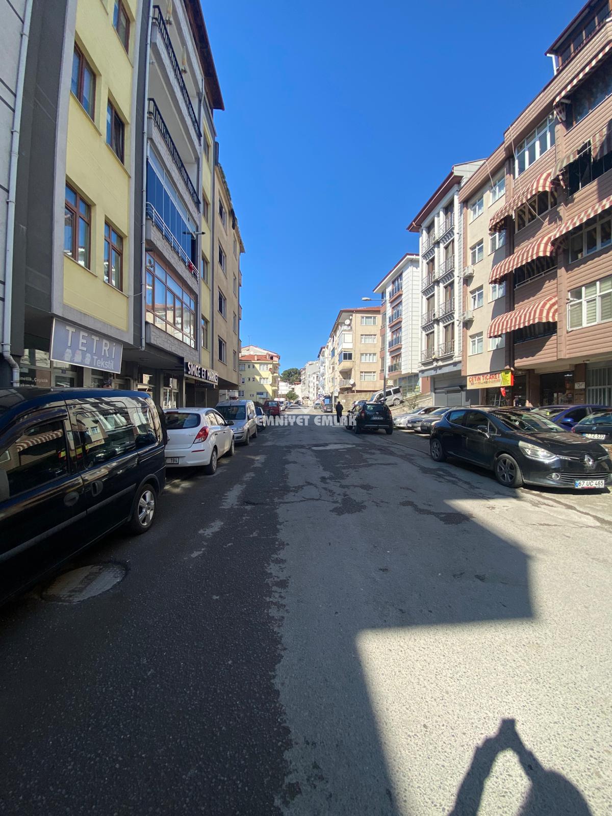 KDZ EREĞLİ YENİMAHALLE SAHİLE YÜRÜME MESAFESİNDE 2+1 KİRALIK DAİRE