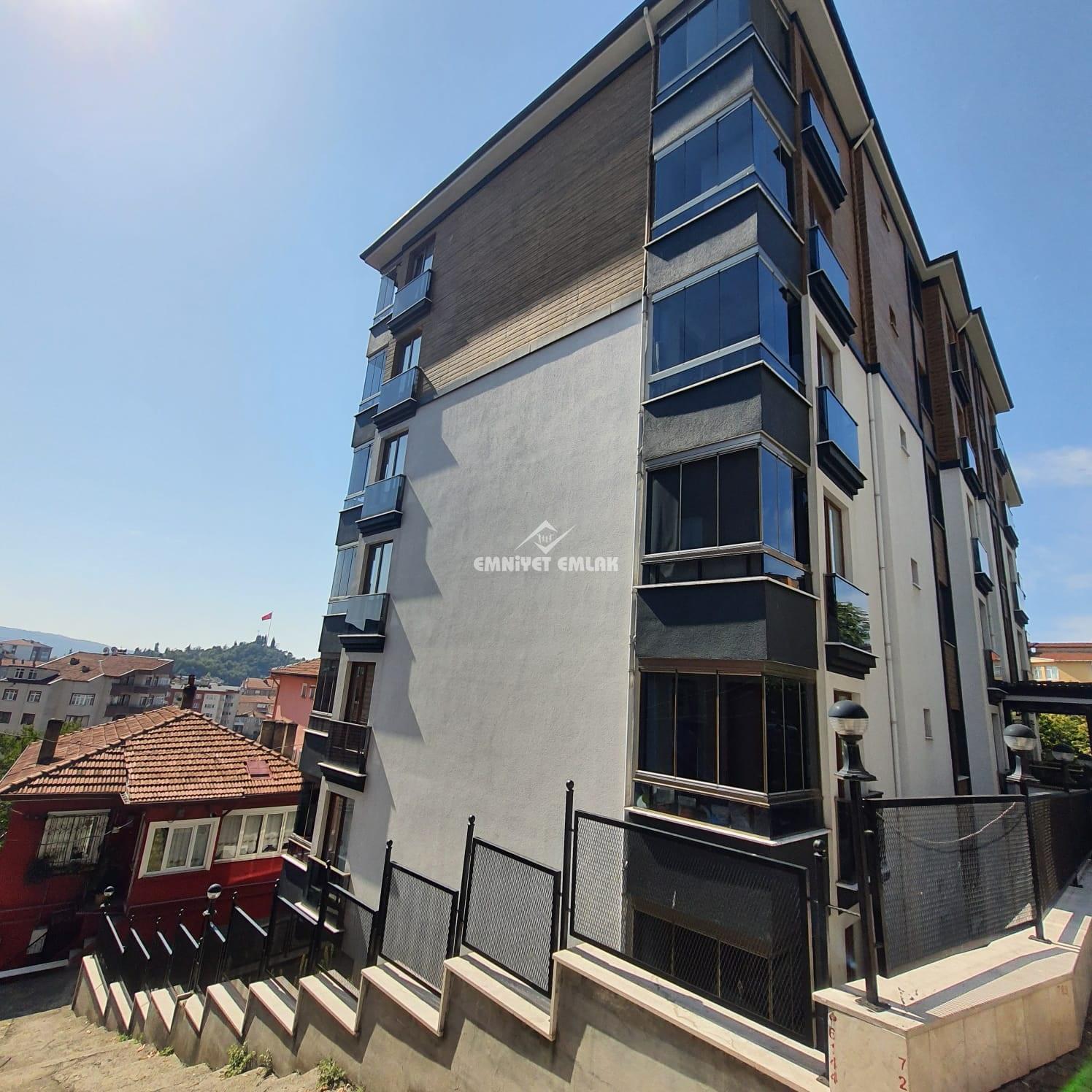 KDZ Ereğli Merkezde Eşyalı 1+1 Kiralık Daire