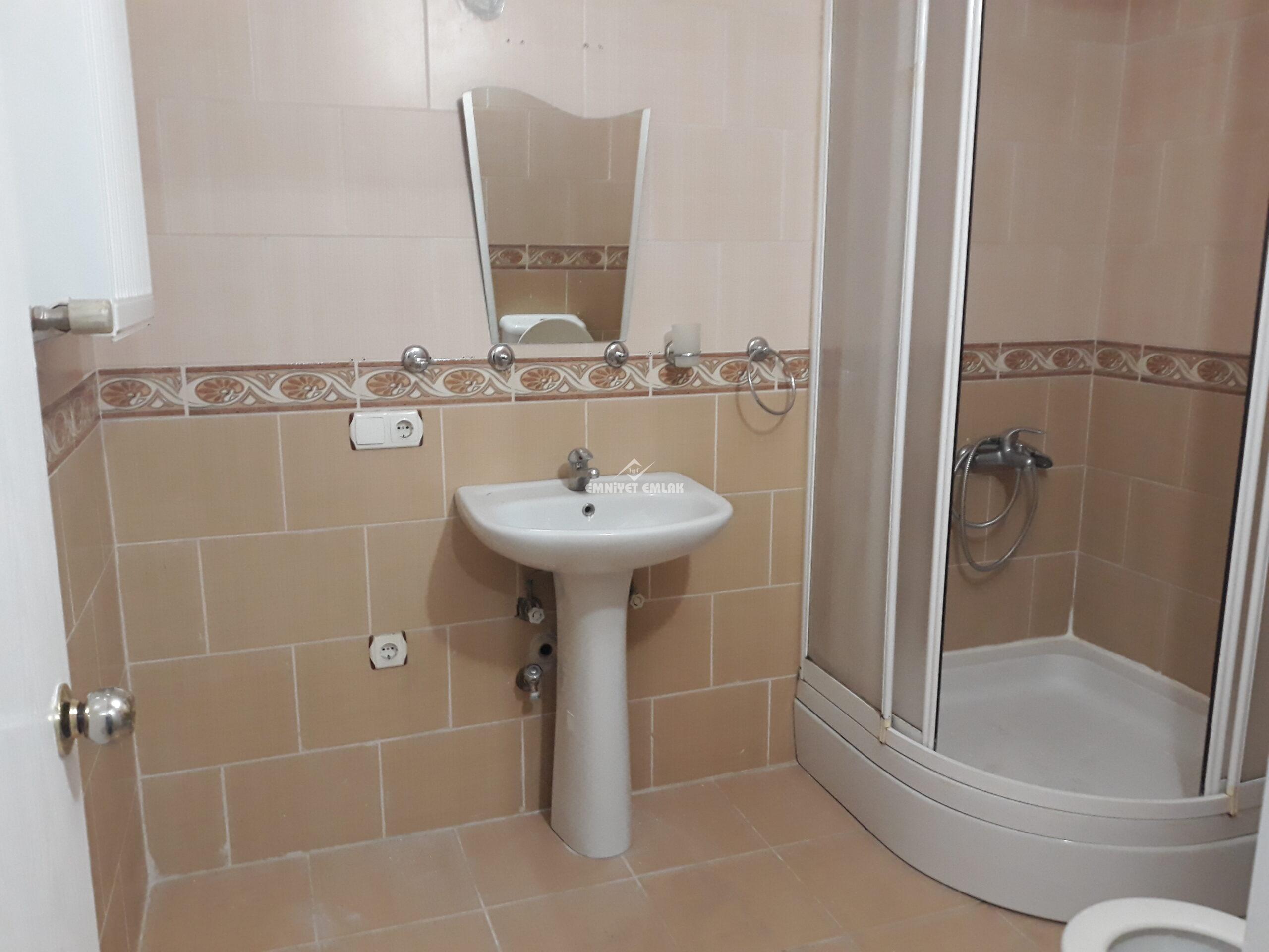 Bağlık Mah. Echomar Hastanesi Yanı 2+1 Kiralık Daire