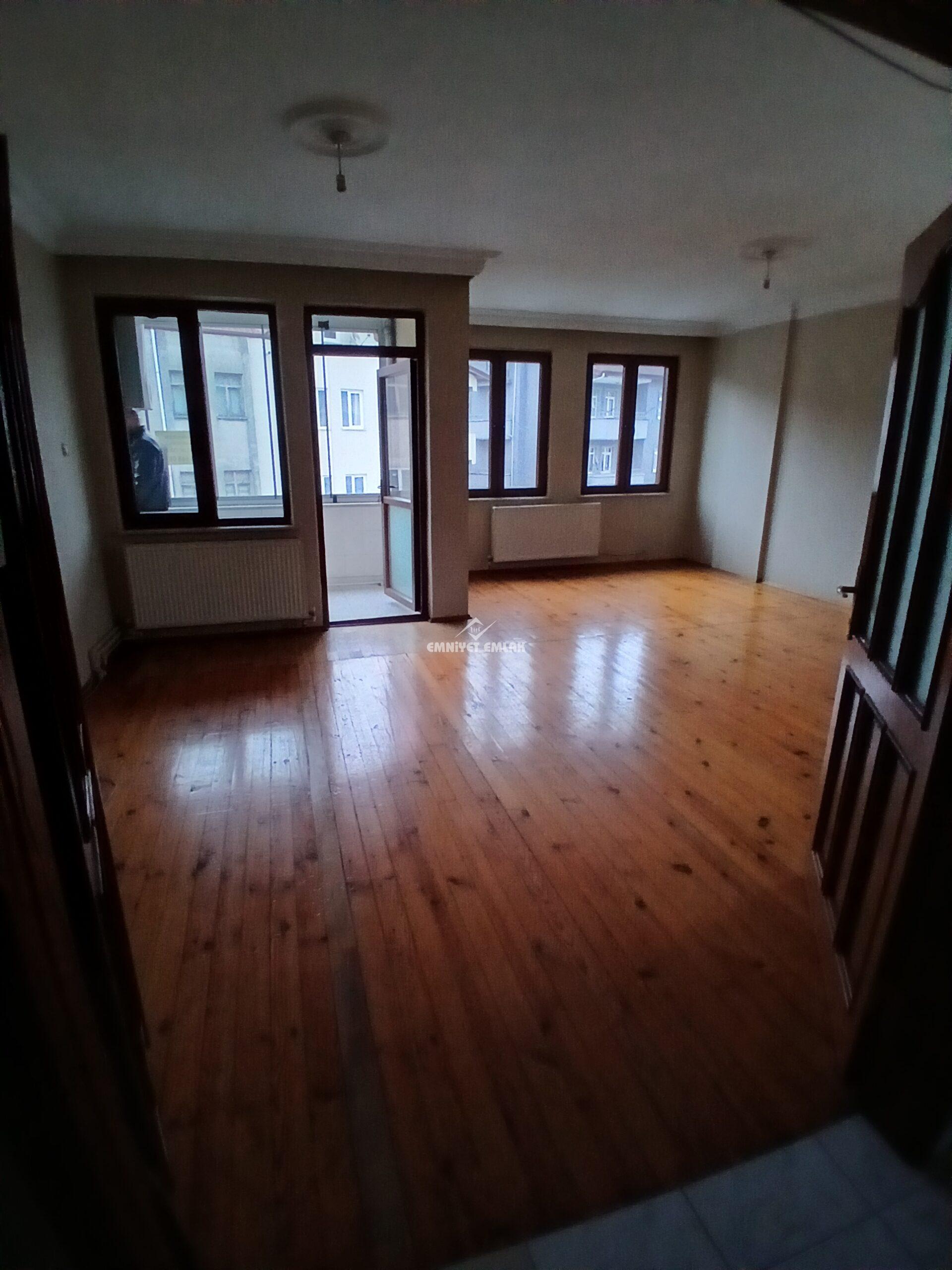 KEPEZ ANAYOLDA SAĞLIK OCAĞINA BİTİŞİK 3+1 KİRALIK