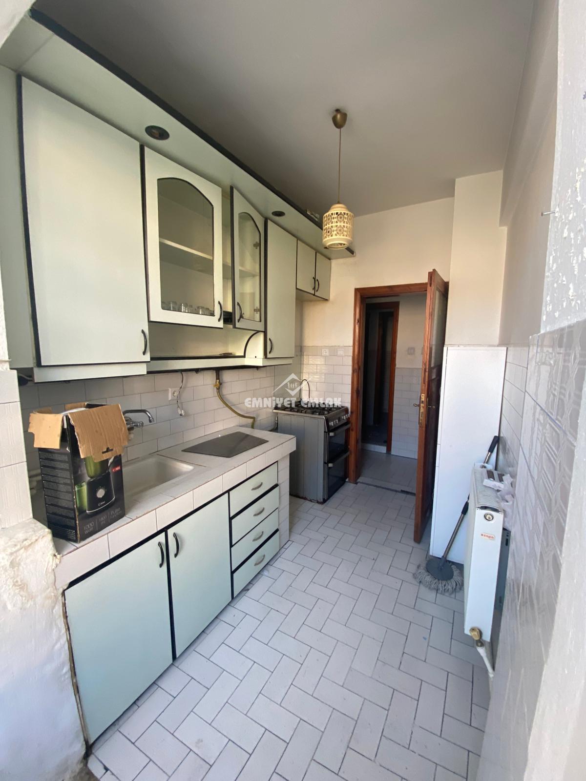 KDZ EREĞLİ KARGA MAHALLESİNDE ÇARŞIYA YÜRÜME MESAFESİNDE 2+1 KISMİ EŞYALI KİRALIK DAİRE