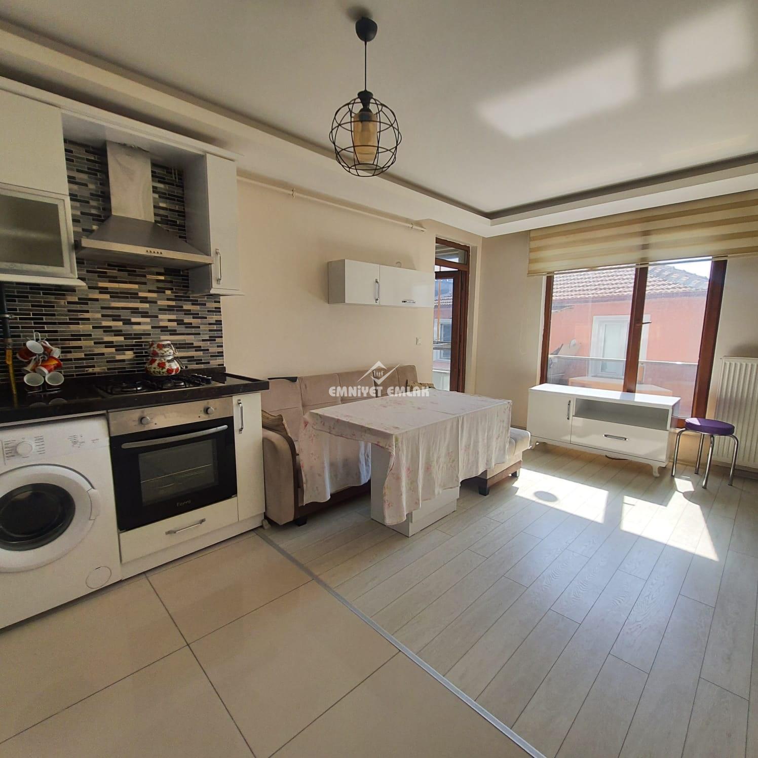 KDZ Ereğli Merkezde Eşyalı 1+1 Kiralık Daire