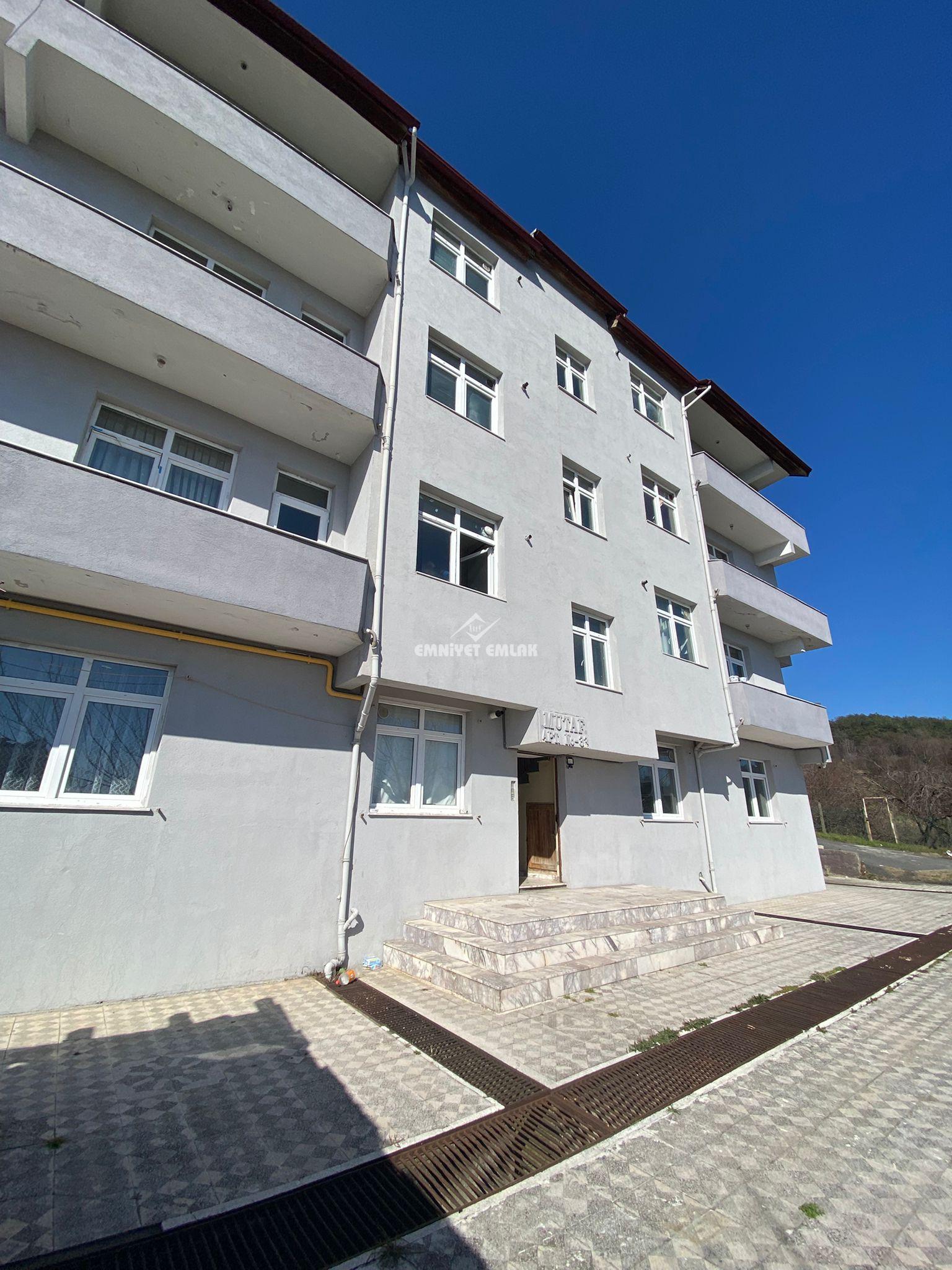 KDZ EREĞLİ BAĞLIK MAH AKTAS SOKAK’TA ORHAN OĞUZ İLKOKULUNA YÜRÜME MESAFESİNDE 5 ADET 3+1 KİRALIK DAİRELER