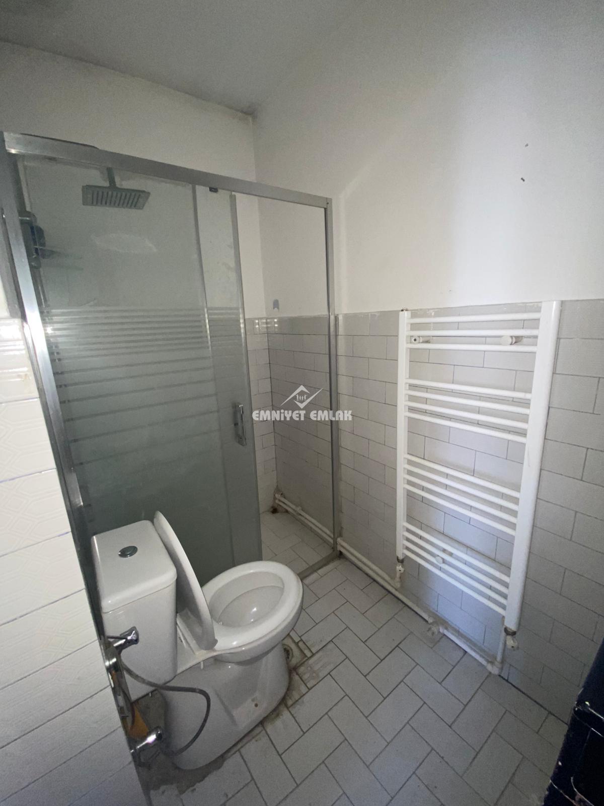 KDZ EREĞLİ KARGA MAHALLESİNDE ÇARŞIYA YÜRÜME MESAFESİNDE 2+1 KISMİ EŞYALI KİRALIK DAİRE