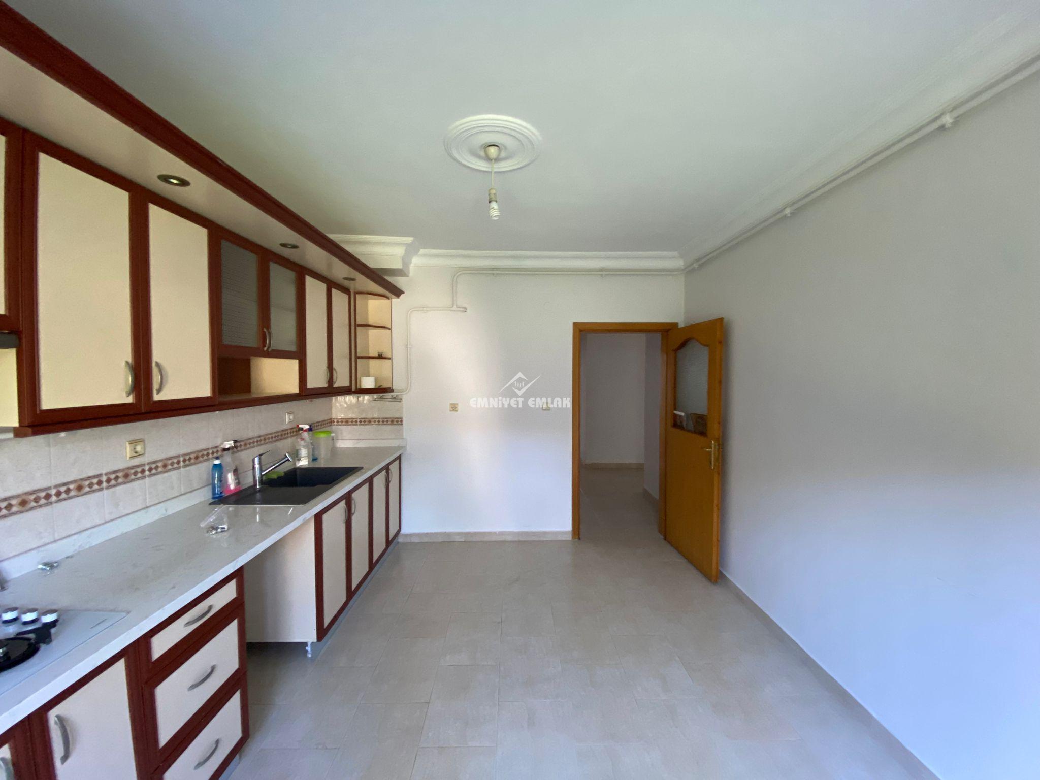 EREĞLİ SÜLEYMANLAR MAHALLESİ KADITARLASI’NDA SATILIK 3+1 DAİRE