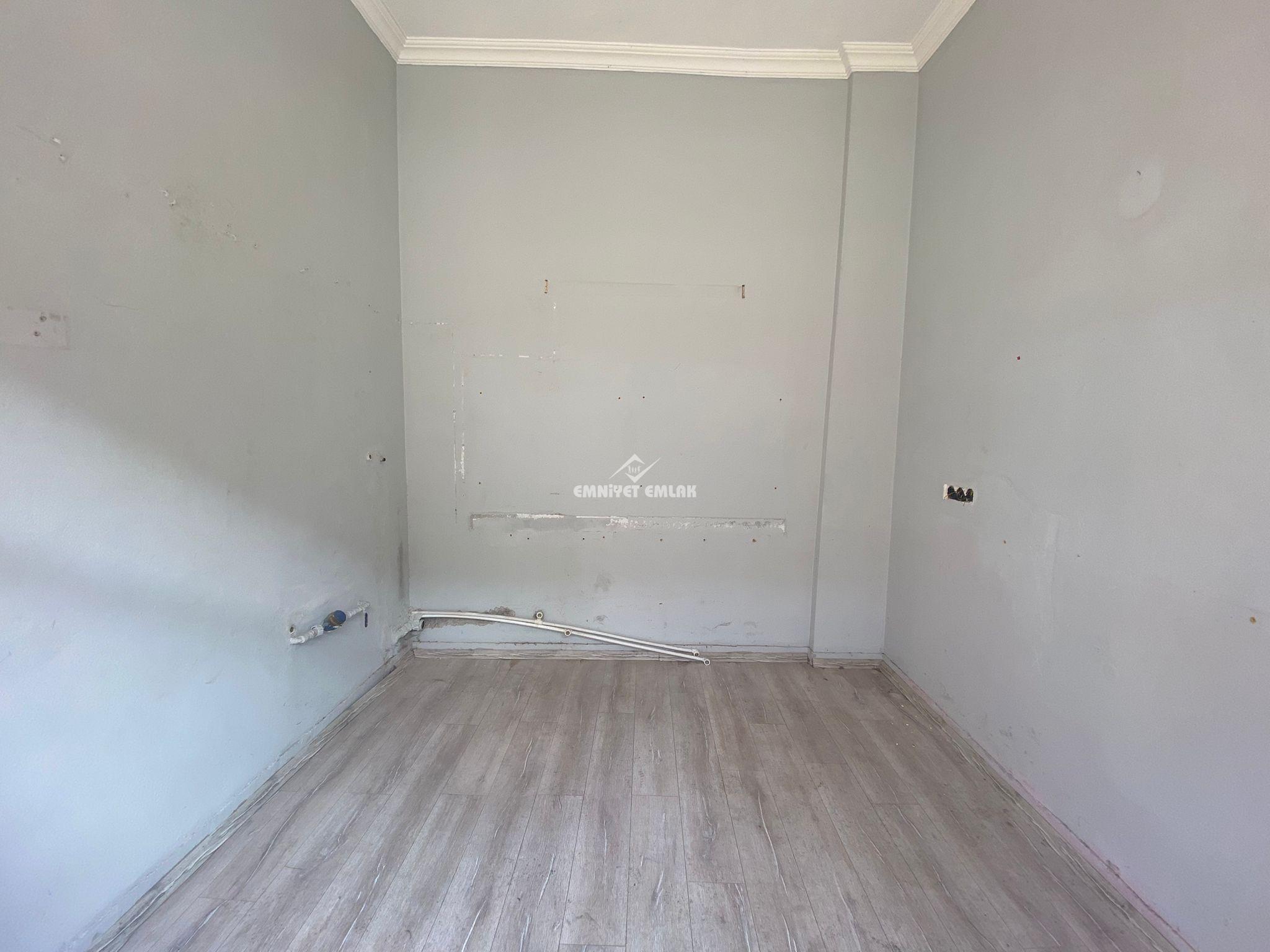 EREĞLİ KİRMANLI MAHALLESİ – SÜMER TAKSİ BÖLGESİNDE KİRALIK DÜKKAN