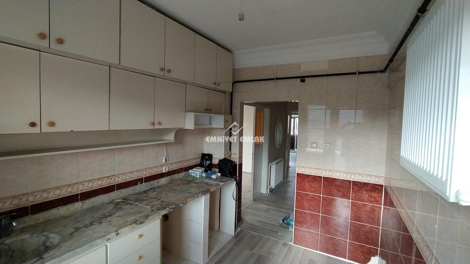 Ereğli Kepez’de Seç Market ve A101 Yanı Satılık 3+1 Daire